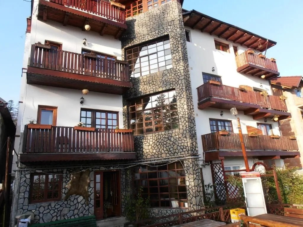 Pensiunea Turistică Milcov-Vlădeț Predeal - foto 1