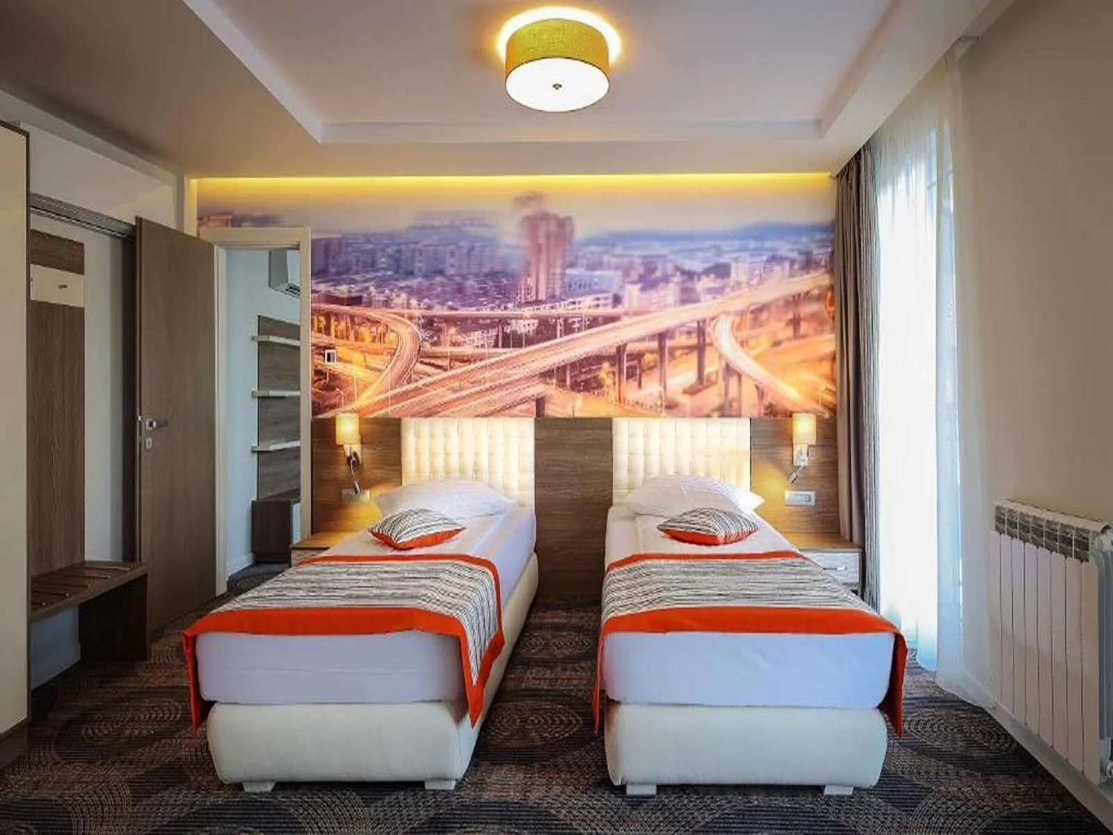 Hotel Plaza 35 Sibiu – Sybin, Rumunia