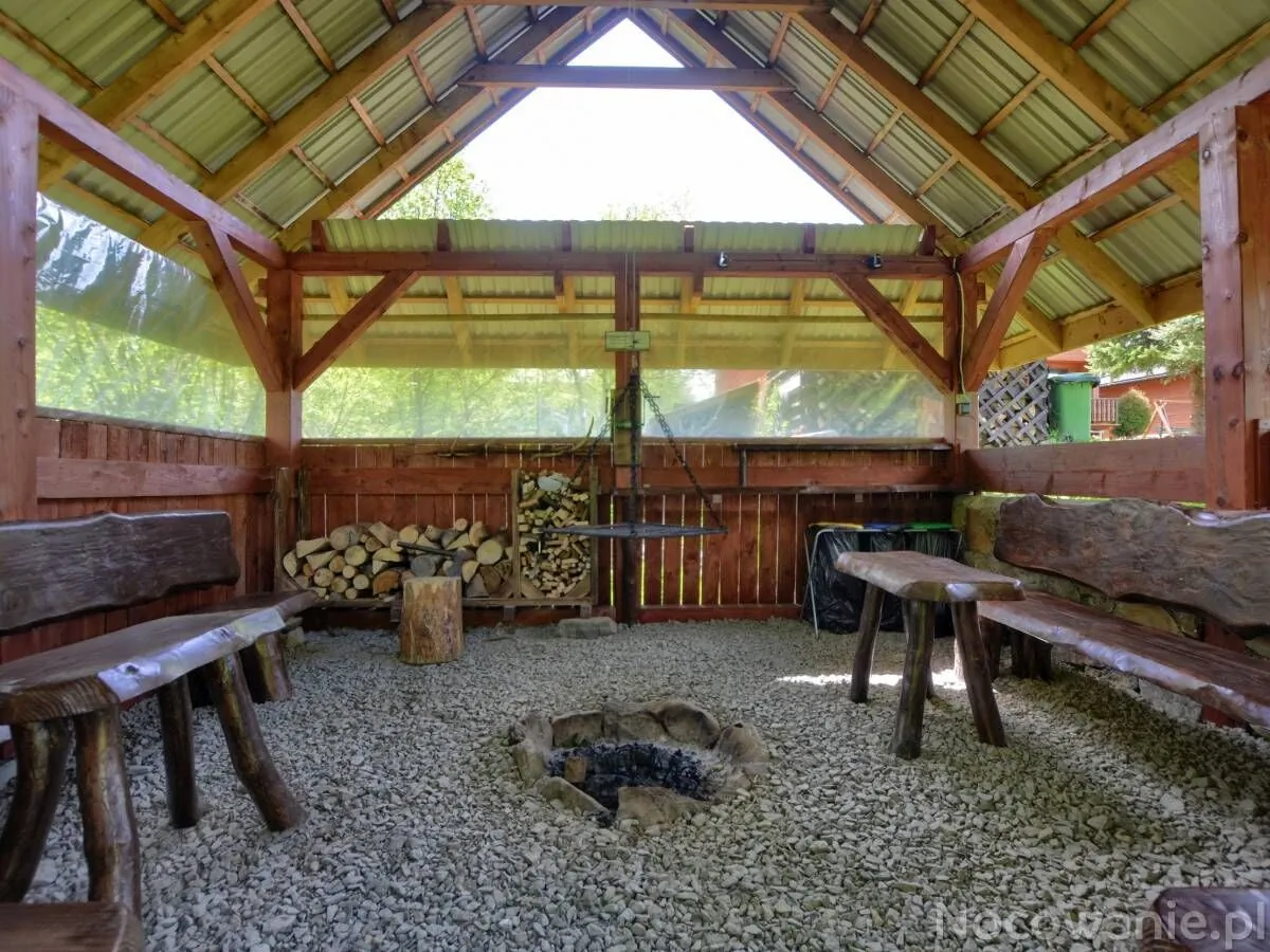 Domki Zacisze Nad Wodą w Bieszczadach Baligród – Baligród, Polsko