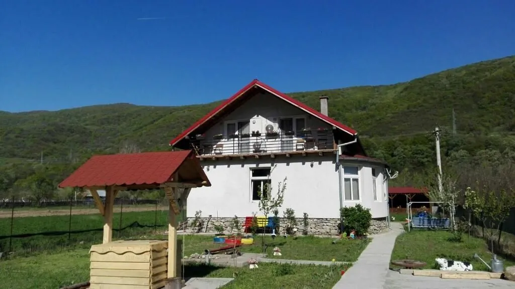 Vila di Pau Băile Herculane – Băile Herculane, România