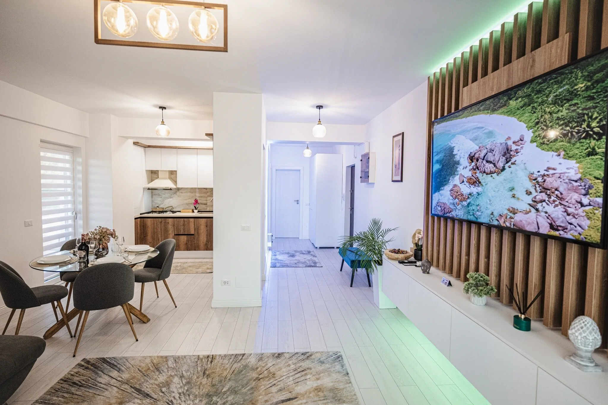 Comfort Luxury Apartment near Romanescu Park Craiova - foto 5
