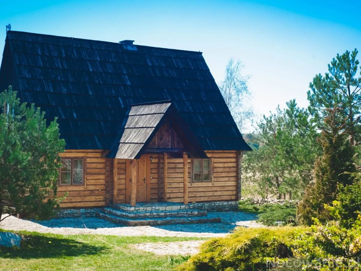 Chata w Mirowie Niegowa – Żarki, Polska