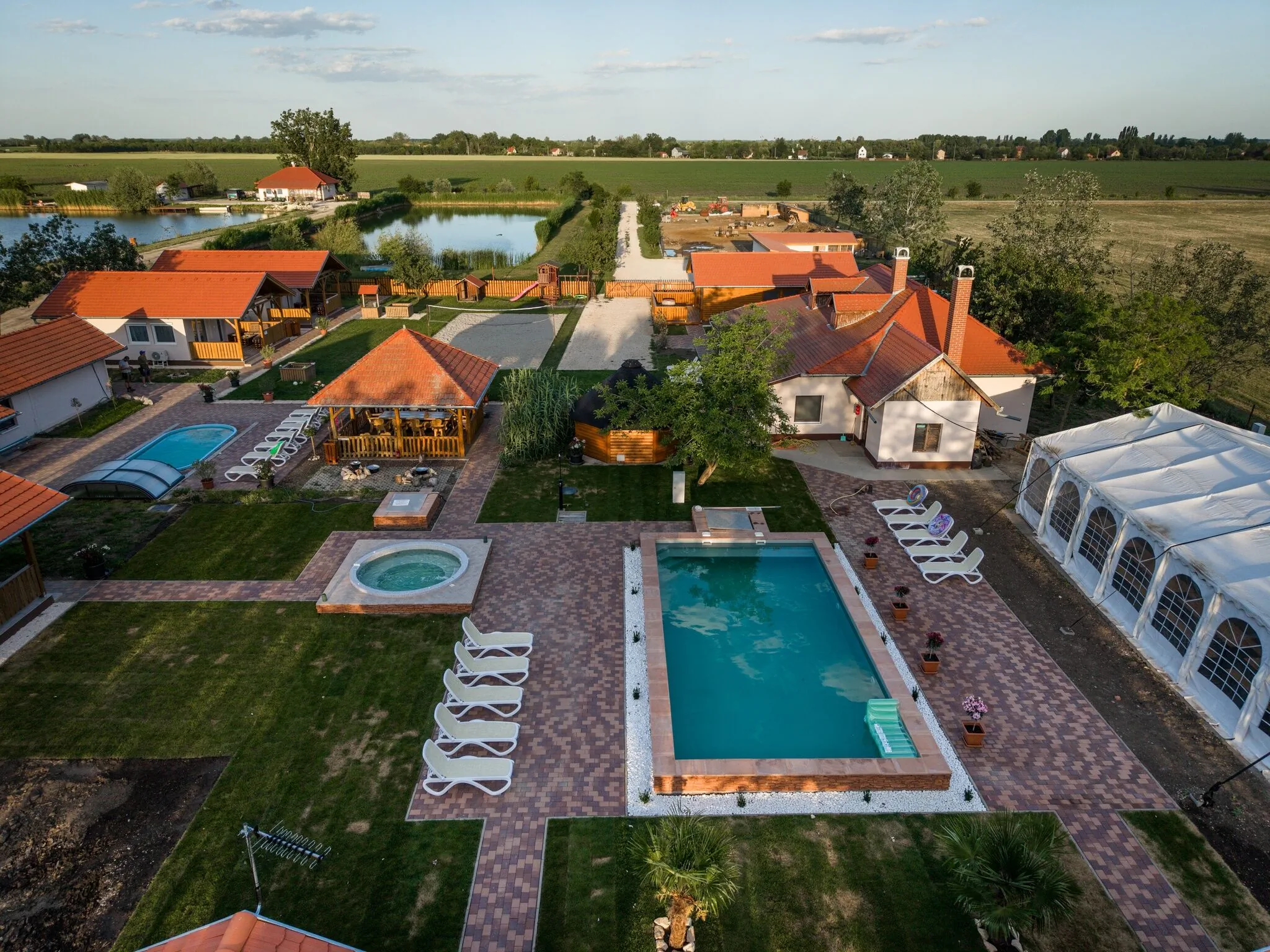 Atlantisz Pihenőpark és Halásztanya Mezőtúr - foto 2