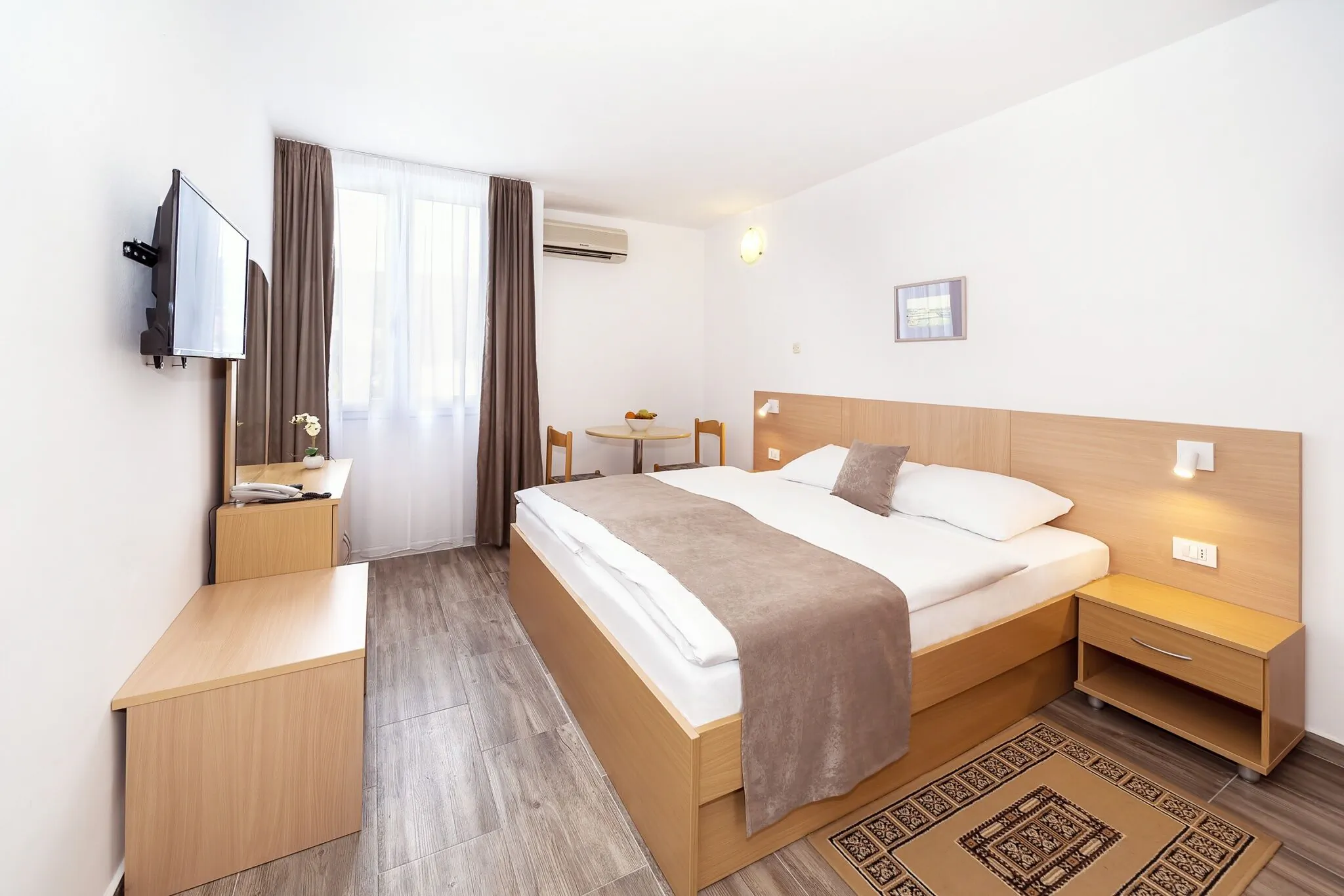 Hotel Omorika***, Punat – Krk, Croația