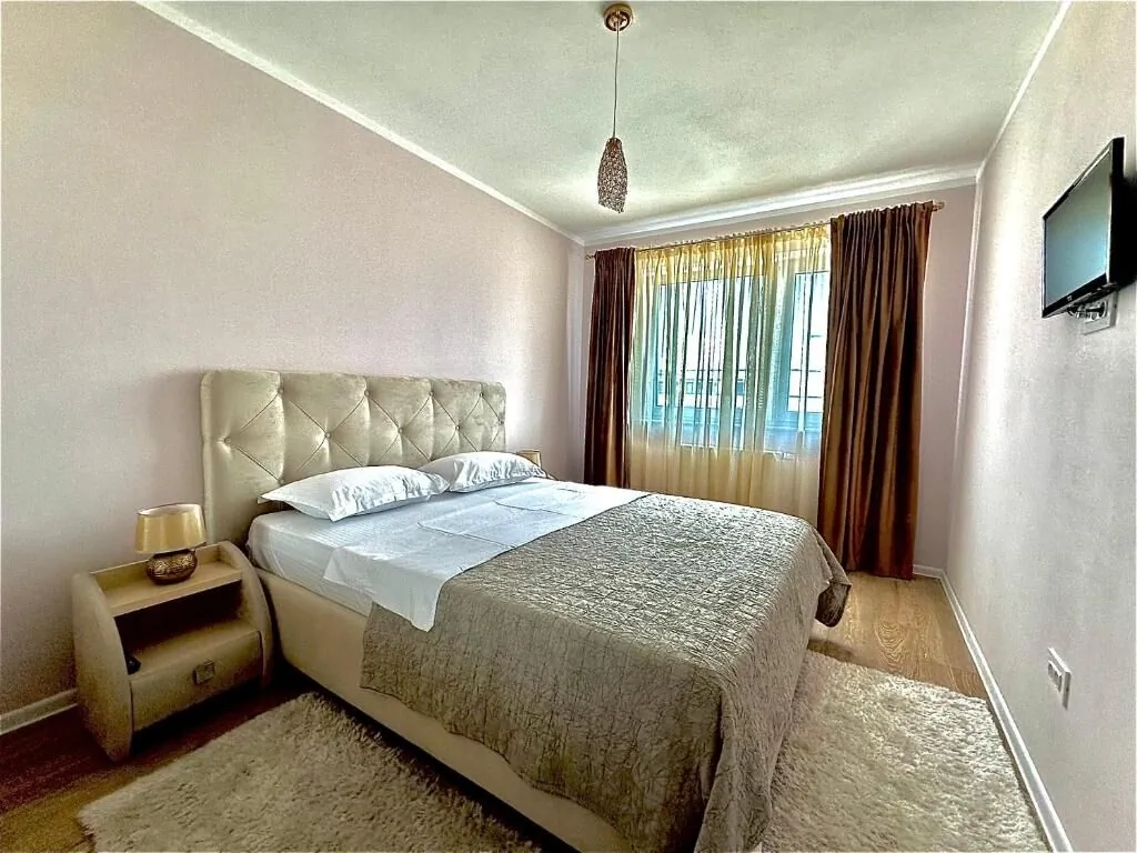 Apartament 4 Friends Coresi Pink Brașov – Braşov, Rumunsko