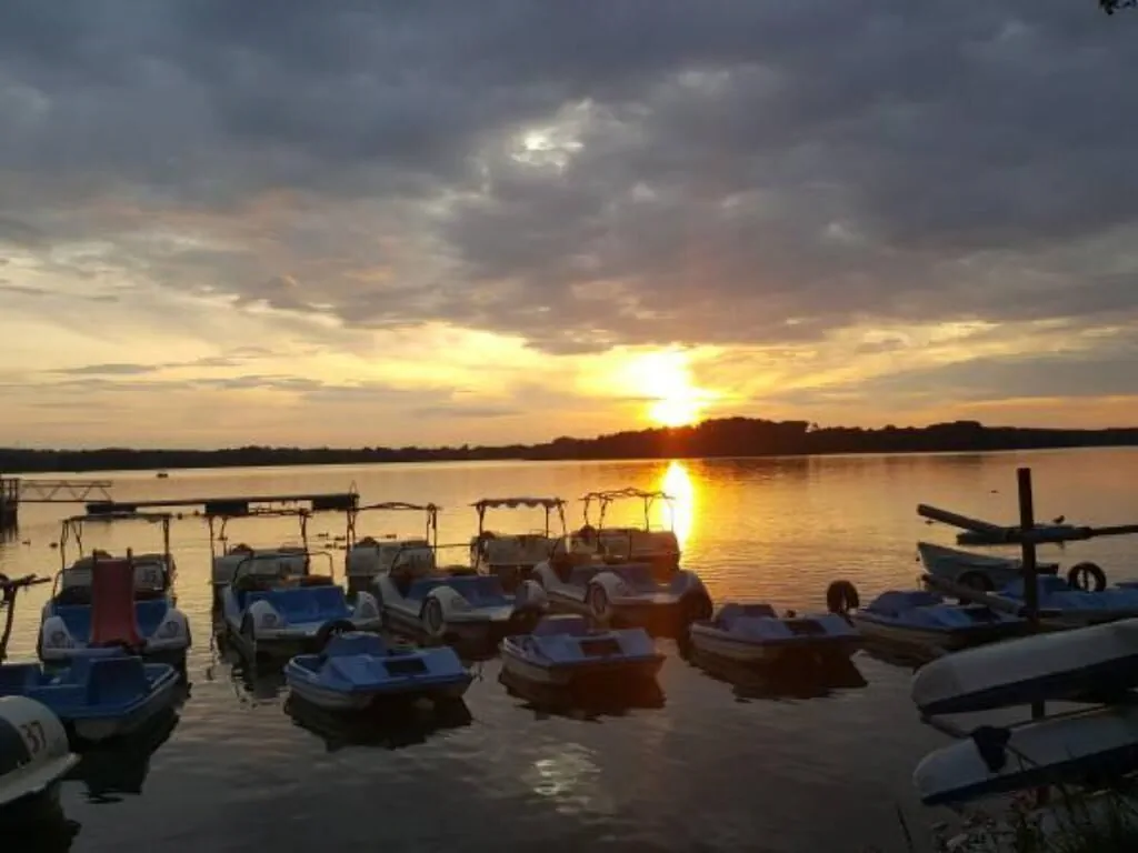 Dom Wypoczynkowy Szuwarek Kretowiny – Kretowiny, Polonia