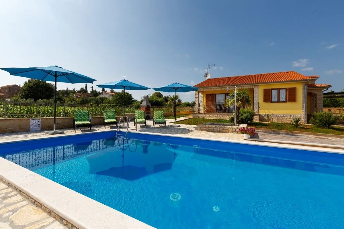Villa Bali Porec - foto 1