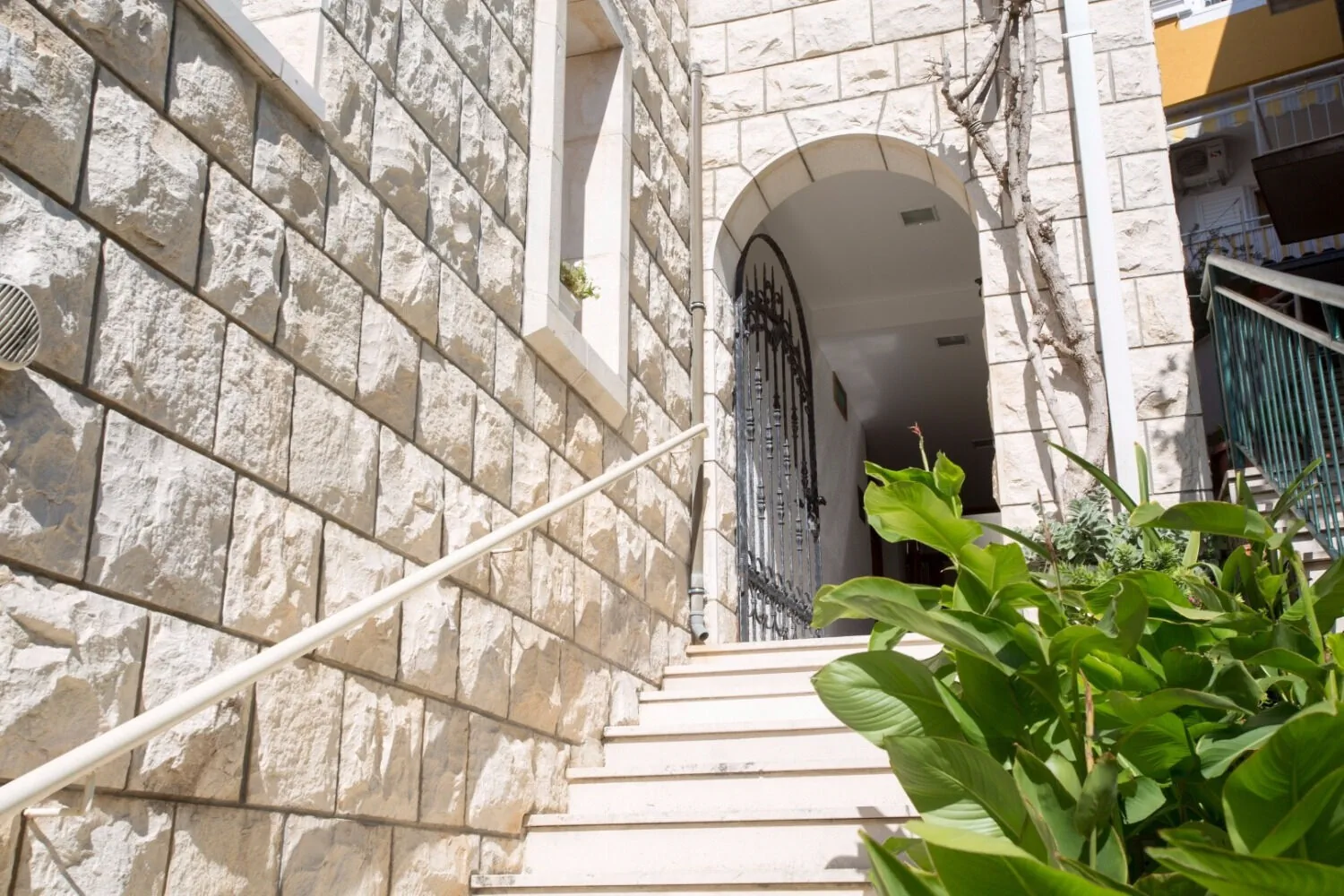 Apartments and Rooms Hope Brela II – Brela, Chorwacja