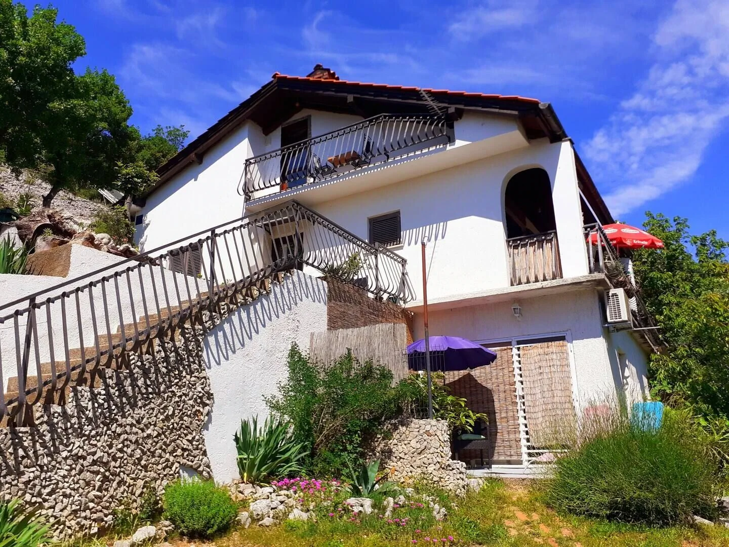 Apartments With Parking Space Bunica, Senj - 22142 Bunica - foto 1