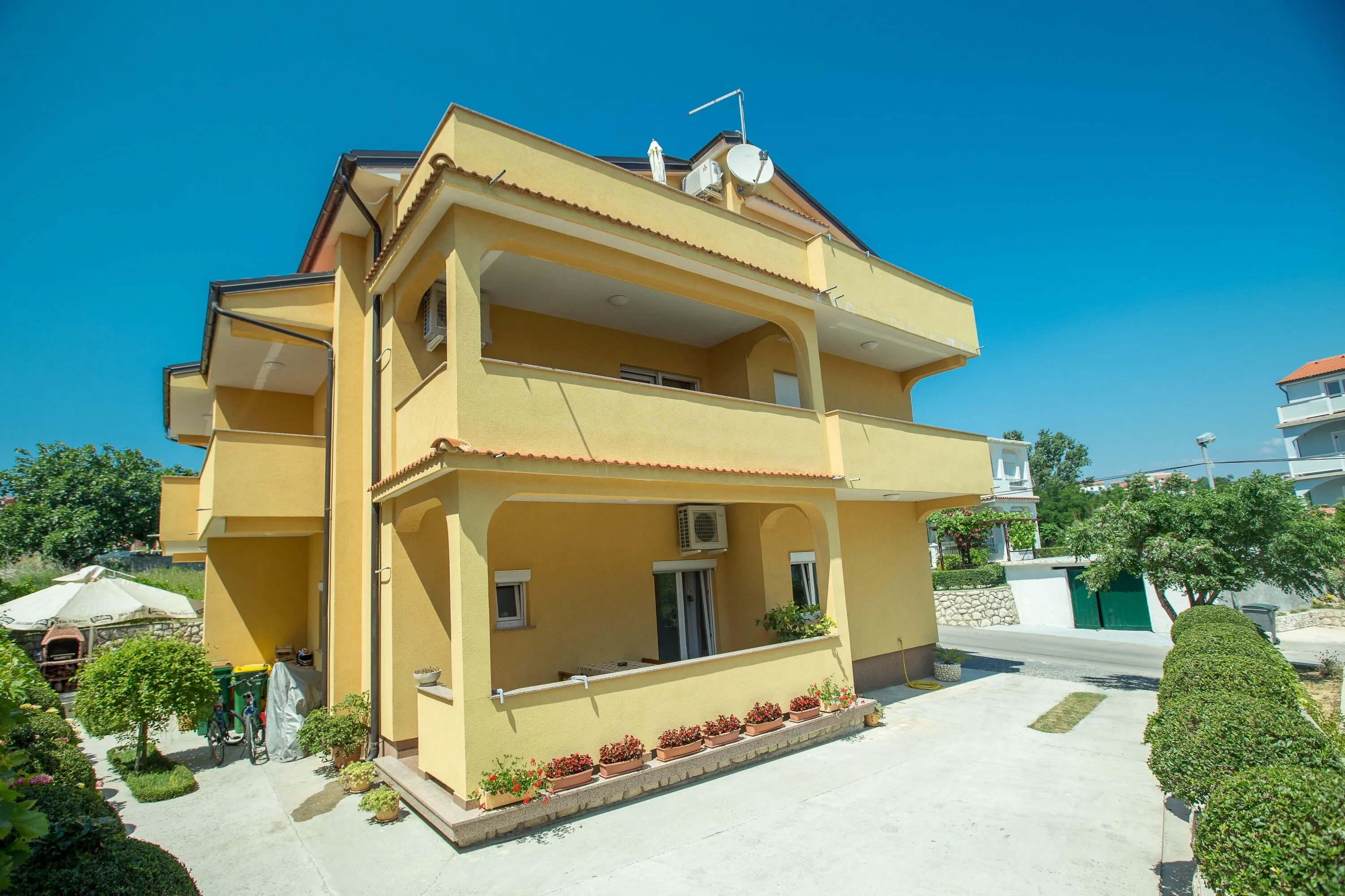 Apartments With Parking Space Lopar, Rab - 23156 Lopar - foto 1