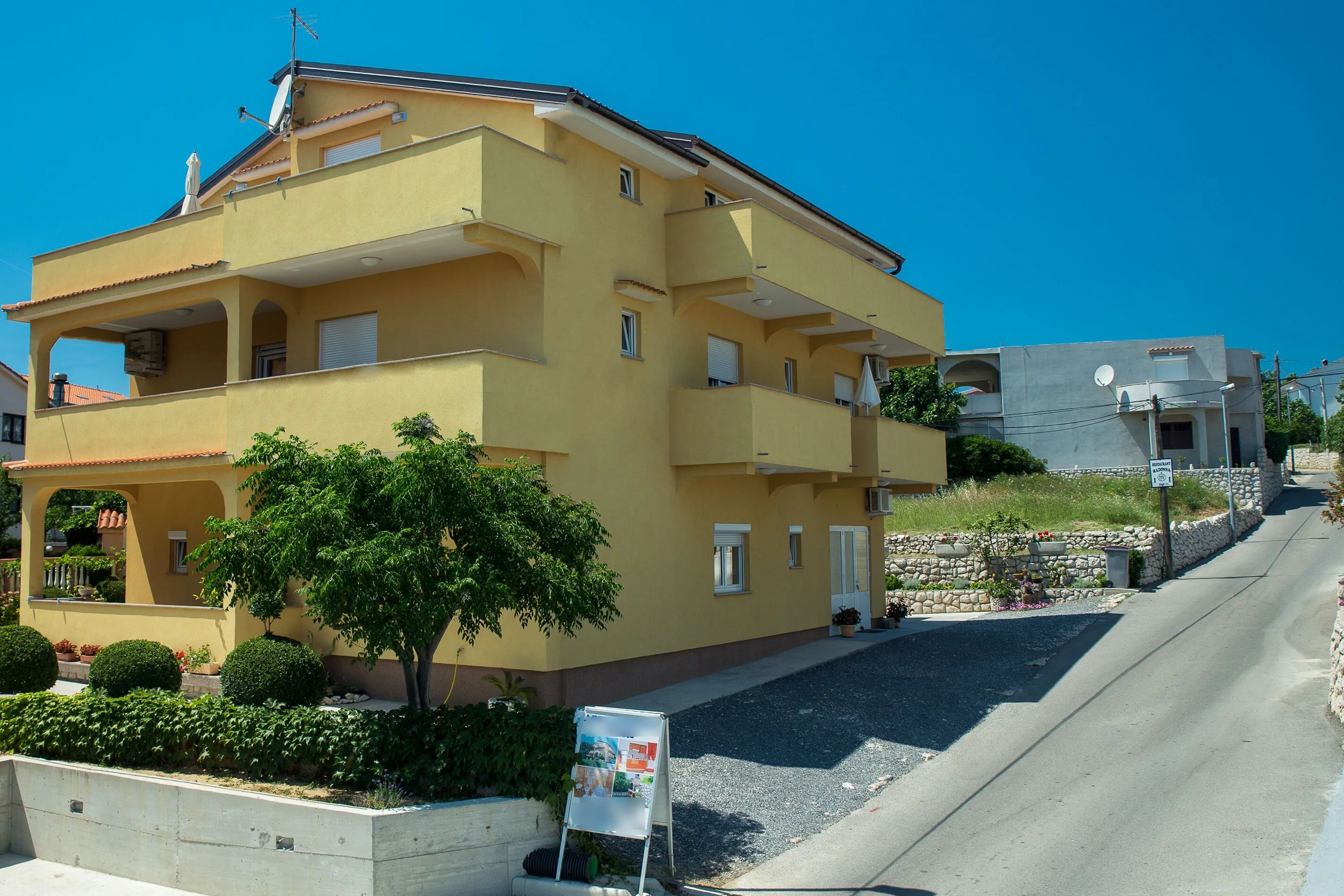 Apartments With Parking Space Lopar, Rab - 23156 Lopar - foto 2