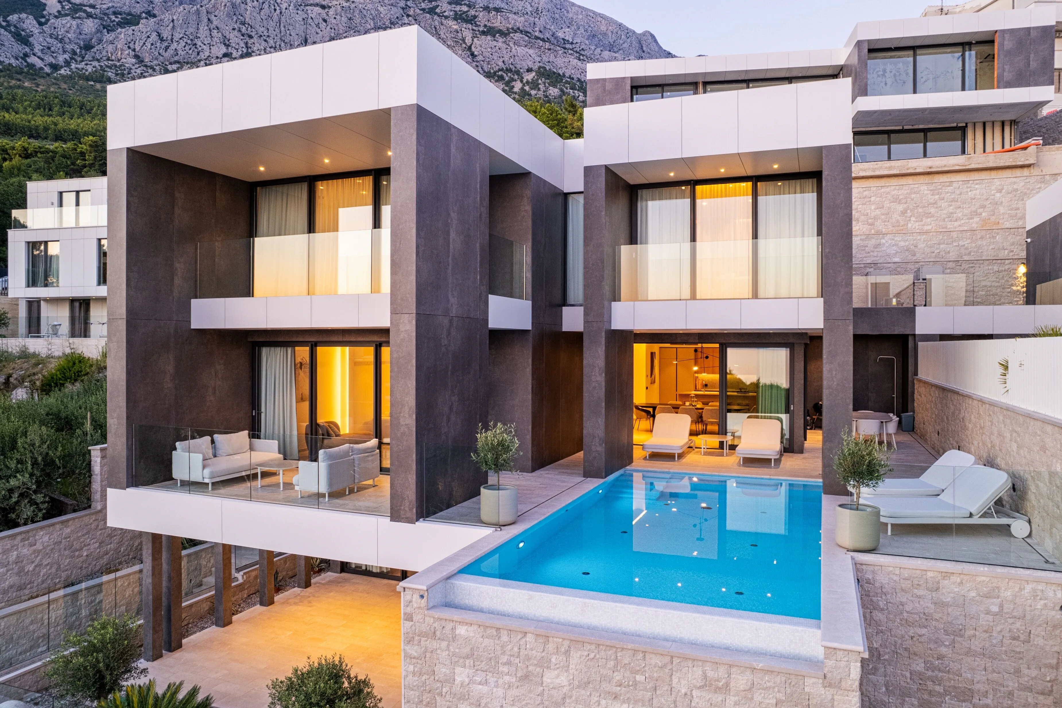 Seaside Luxury Villa With A Swimming Pool Baška Voda, Makarska - 23370 Baška Voda – Baška Voda, Croația