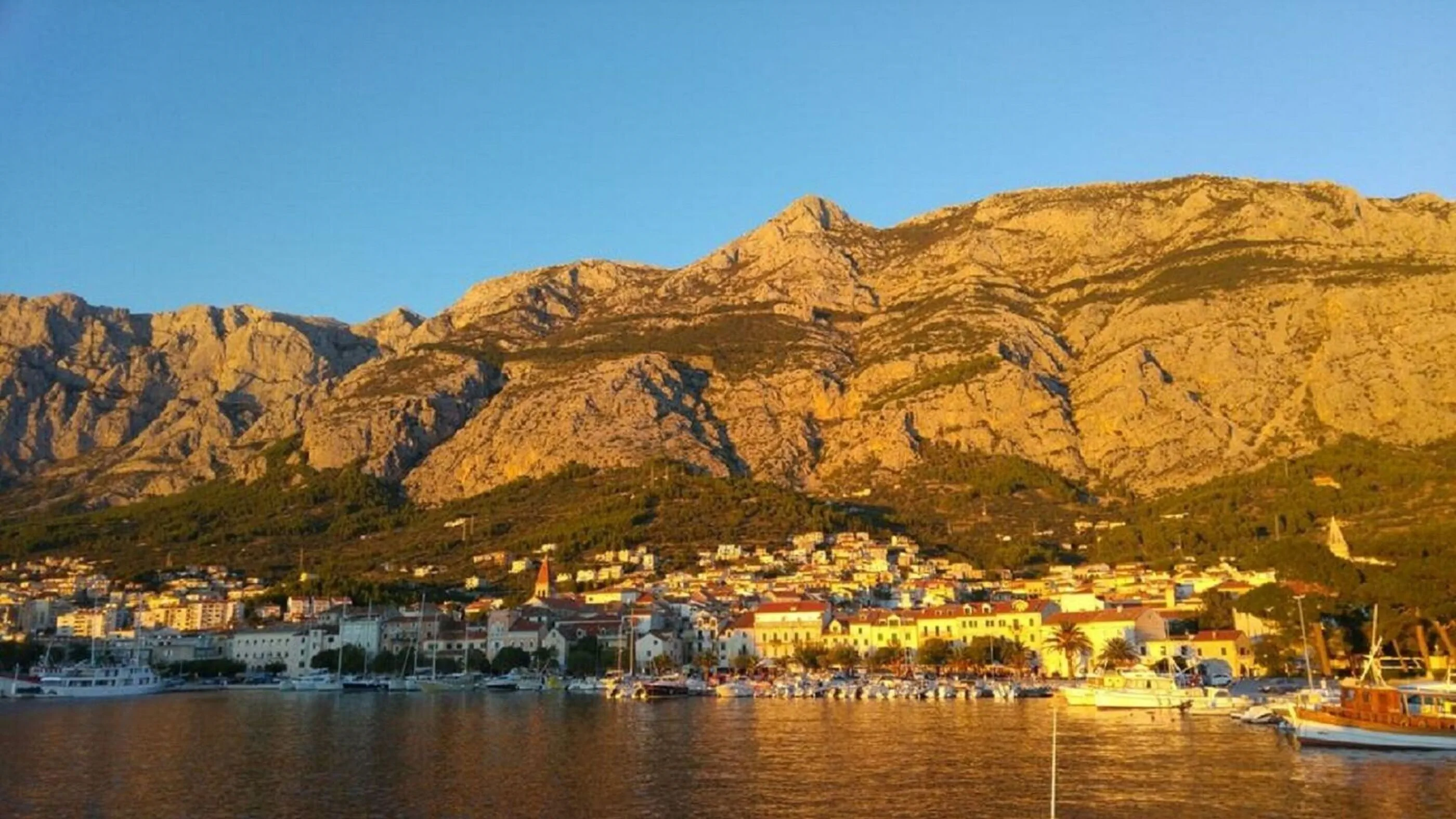 Apartment Denis Makarska – Makarska, Croația