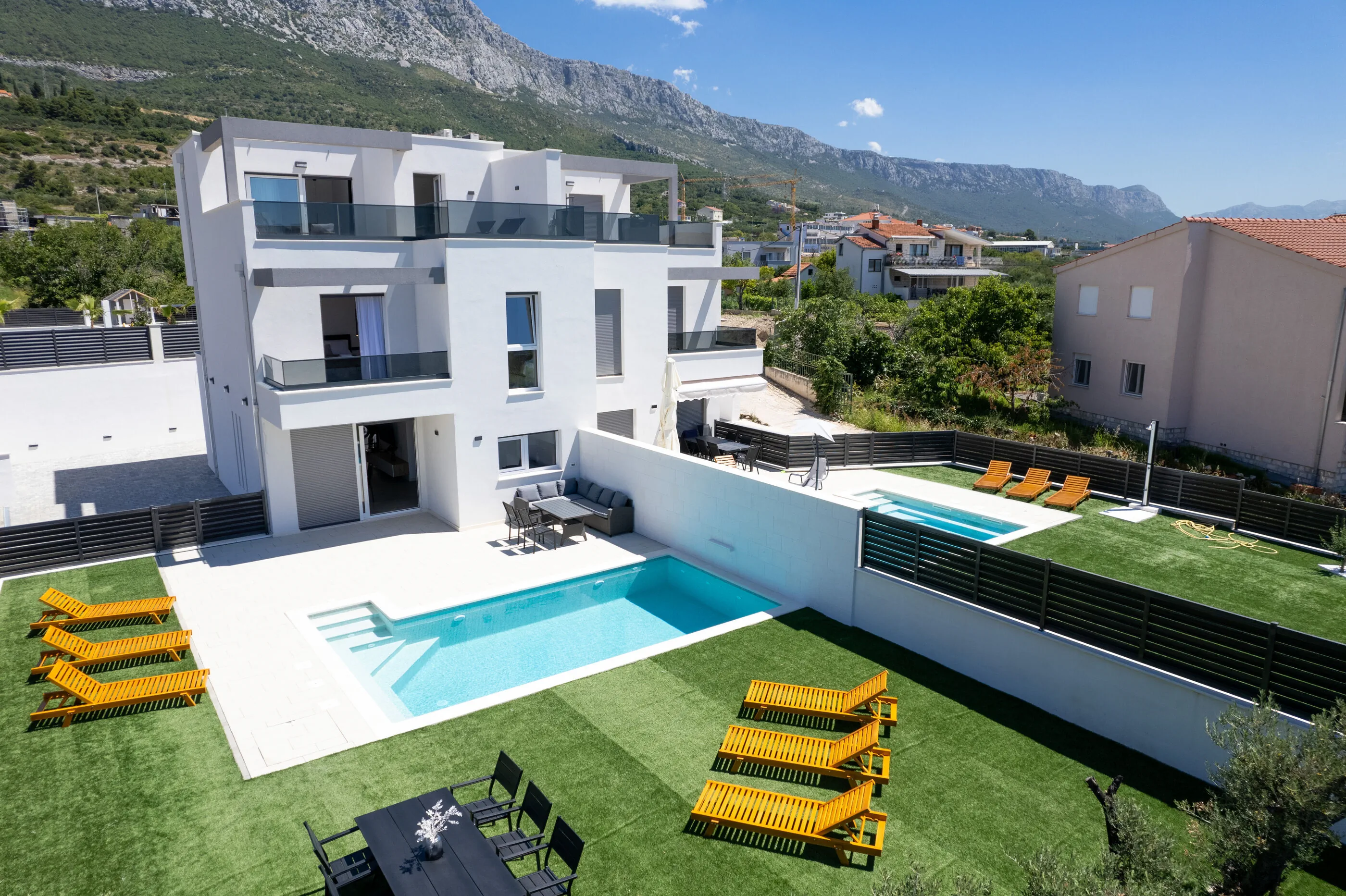 Villa Flora Kastel Kambelovac – Kaštel Kambelovac, Croația
