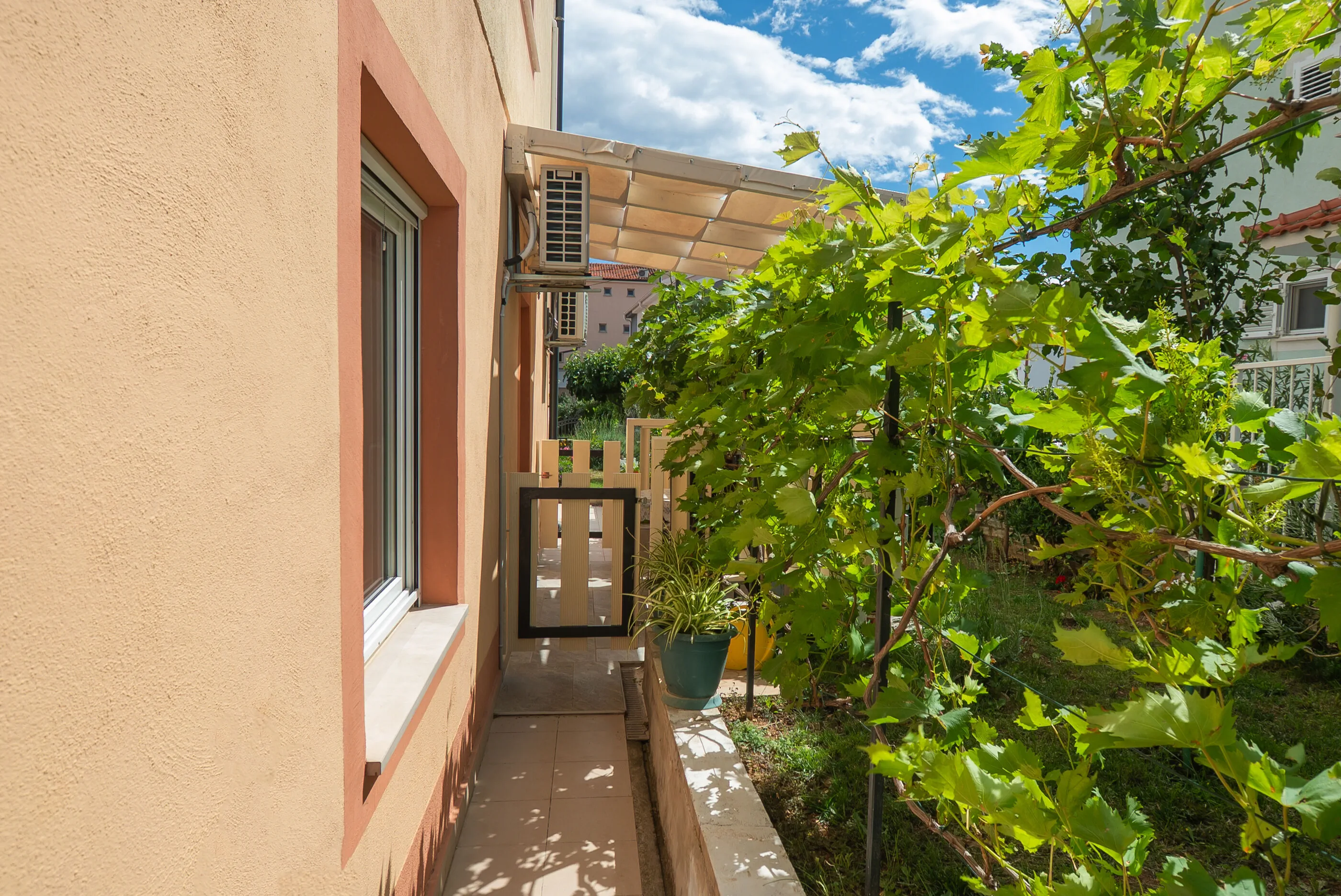 Apartments Jak Vodice – Vodice, Croația