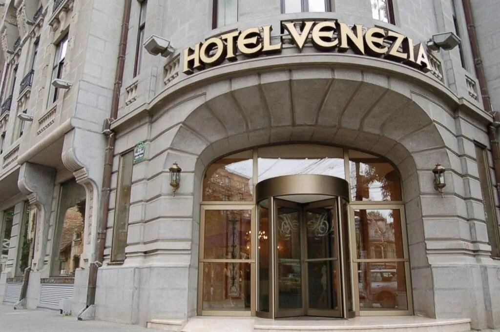 Hotel Zeus Essence Venezia – București, România