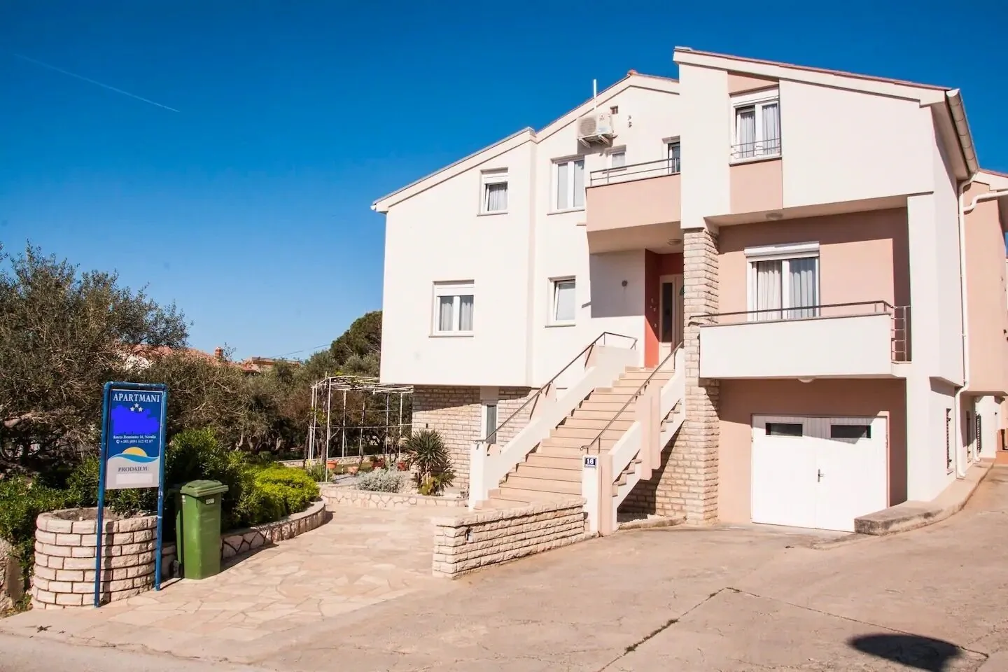 Apartments ErikaS Novalja – Novalja, Croația