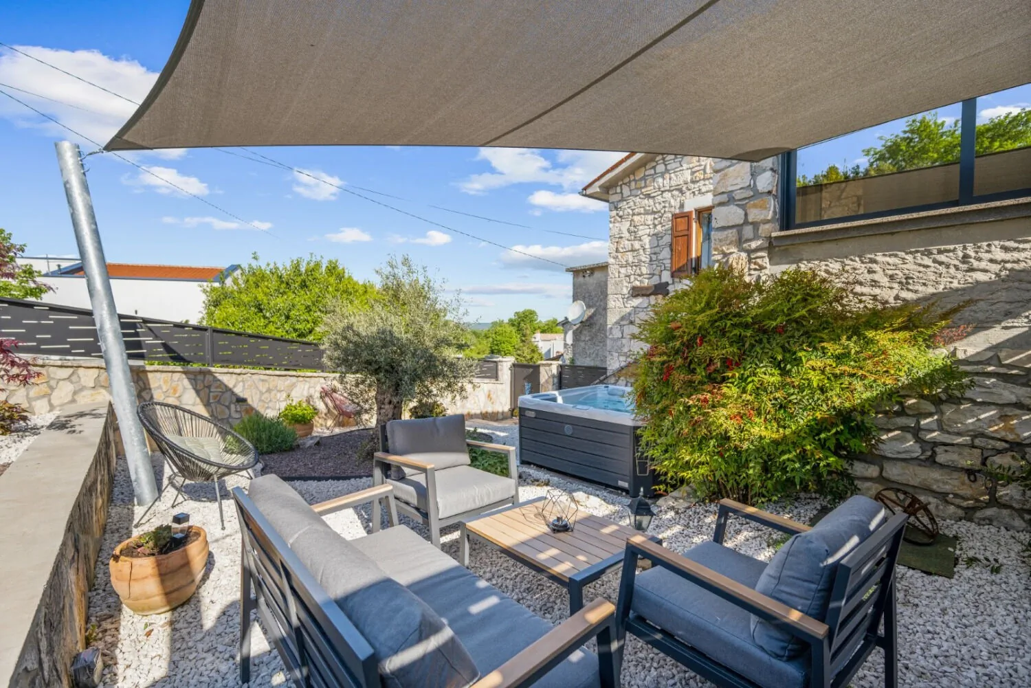 House Bruna Krsan – Kršan, Chorvatsko