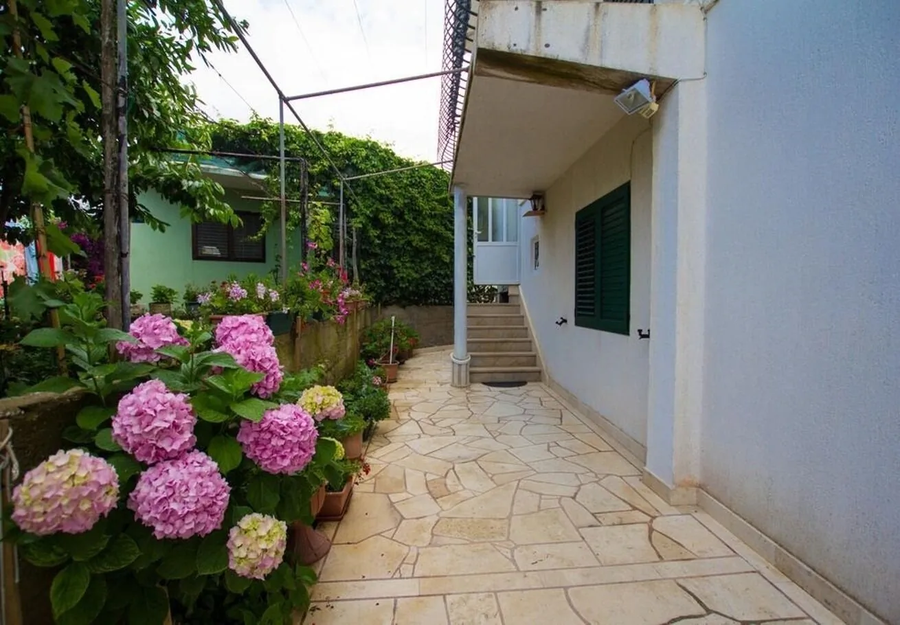 Apartments Juri Sucuraj – Sućuraj, Croația