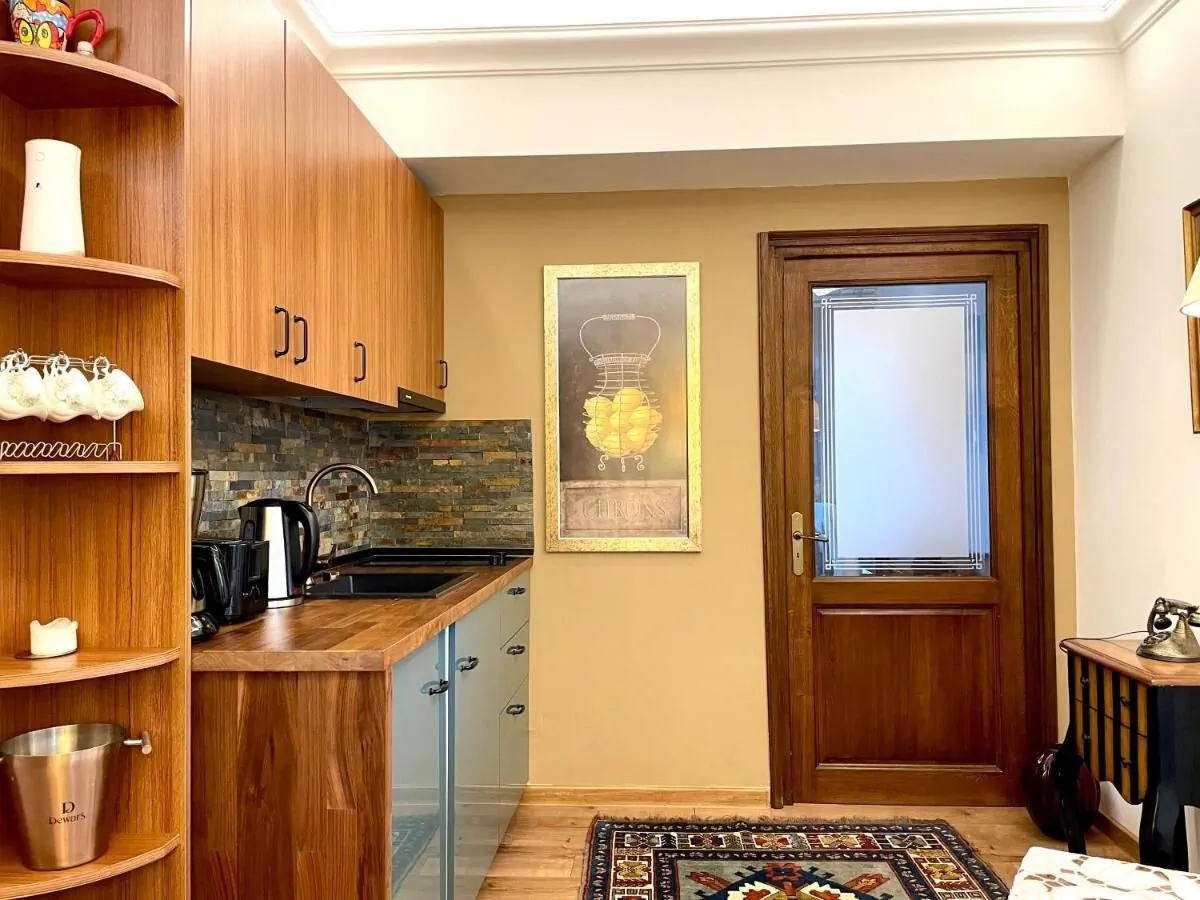 Arc de Triomphe Studios București - foto 7