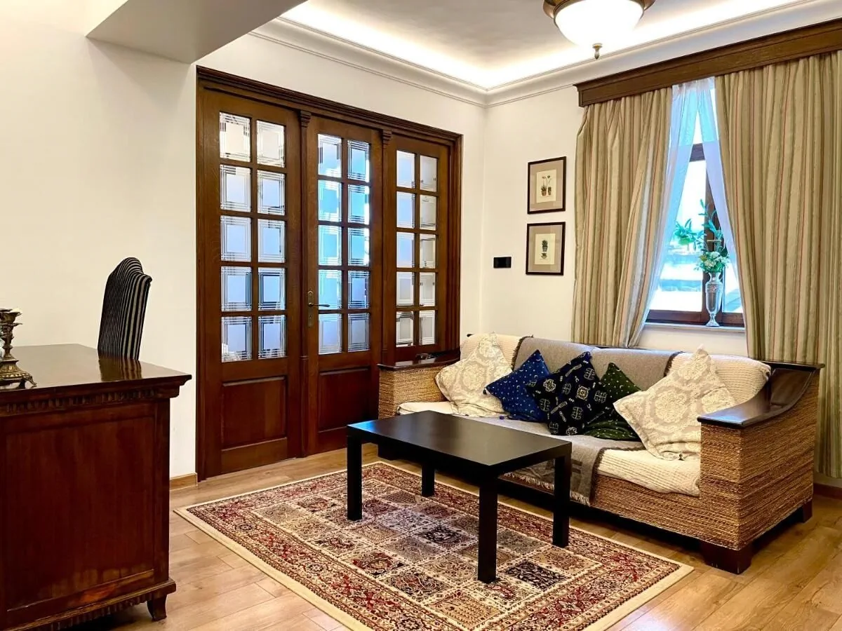 Arc de Triomphe Studios București - foto 6
