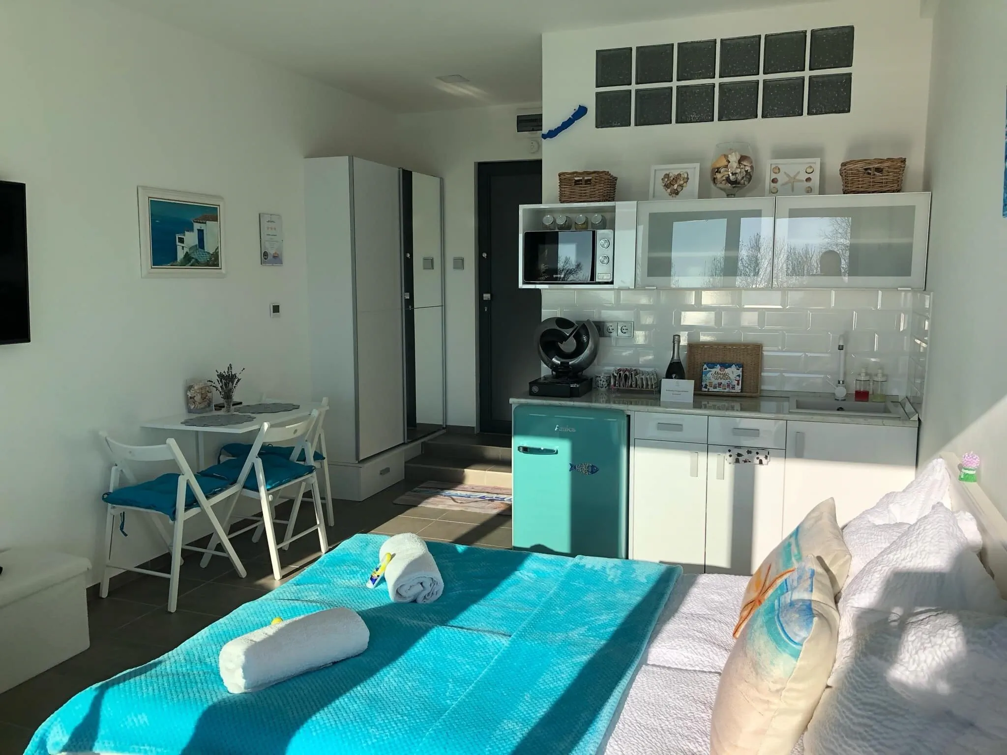 SunRoz Apartman Alsóörs – Alsóörs, Ungaria