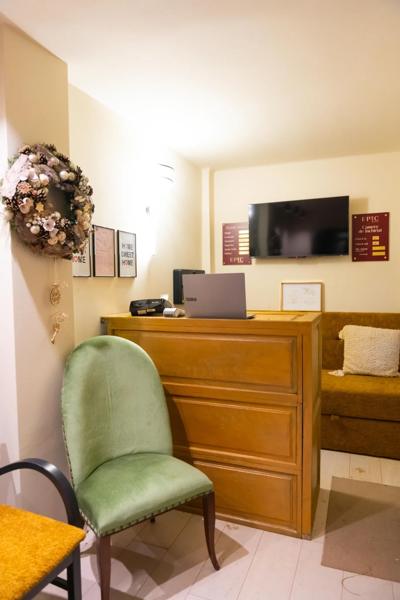 Epic Rooms Brașov – Brașov, România