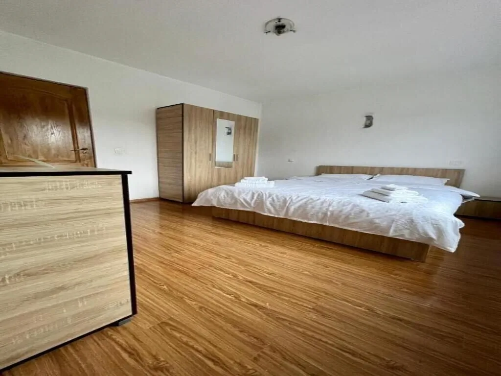Casa Rus Leordina – Leordina, România