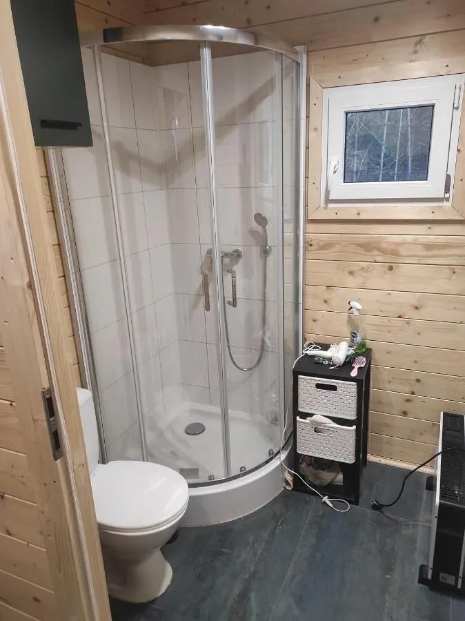 UrszuLove z jacuzzi na wyłączność, jezioro 130km od Warszawy – Urszulewo, Polska