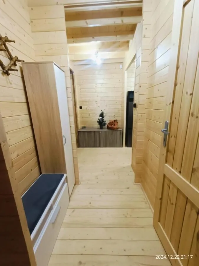 UrszuLove z jacuzzi na wyłączność, jezioro 130km od Warszawy – Urszulewo, Polska