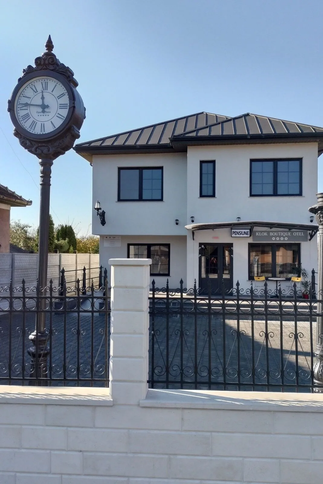 Klok Boutique 'Otel Seini – Seini, România