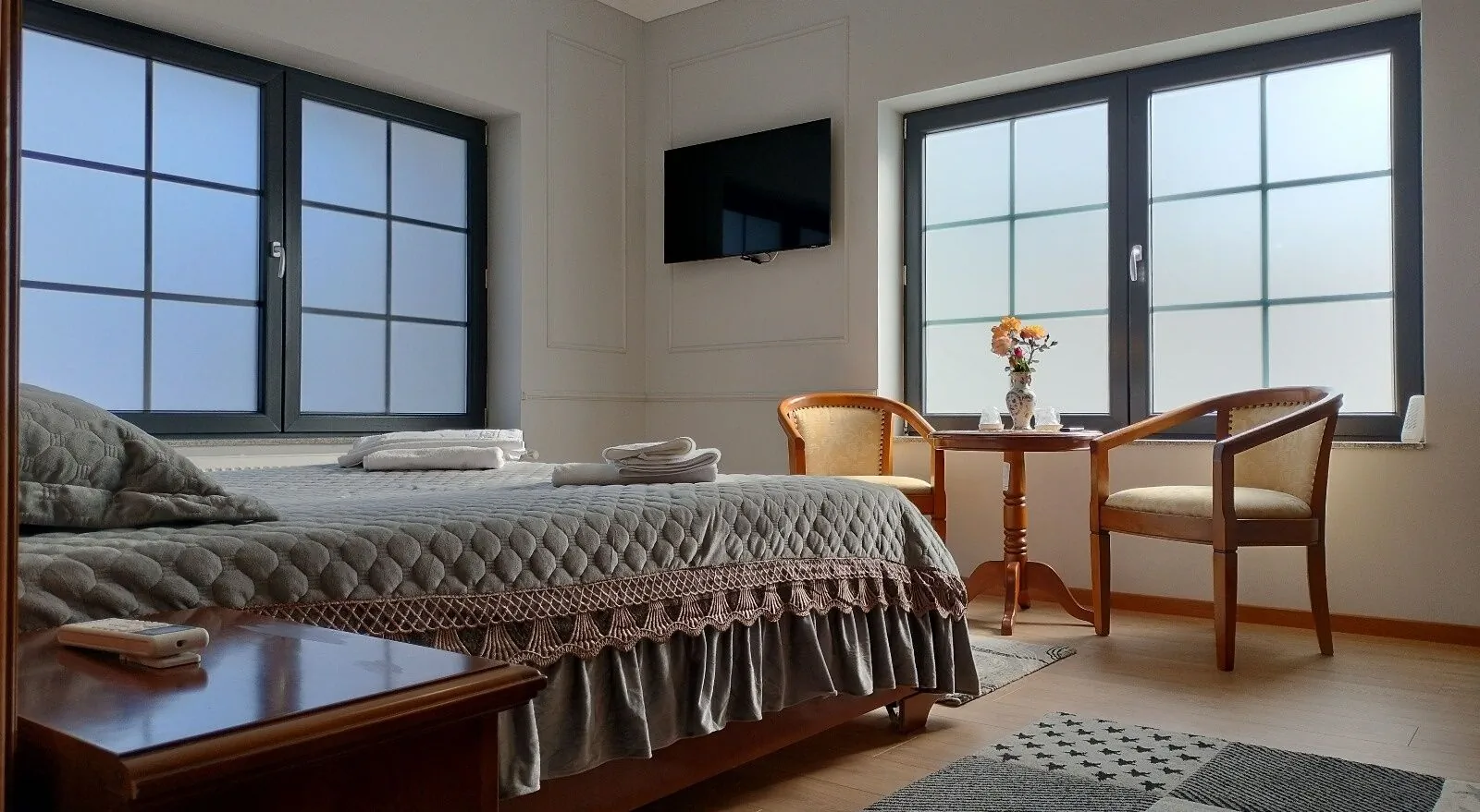 Klok Boutique 'Otel Seini – Seini, România