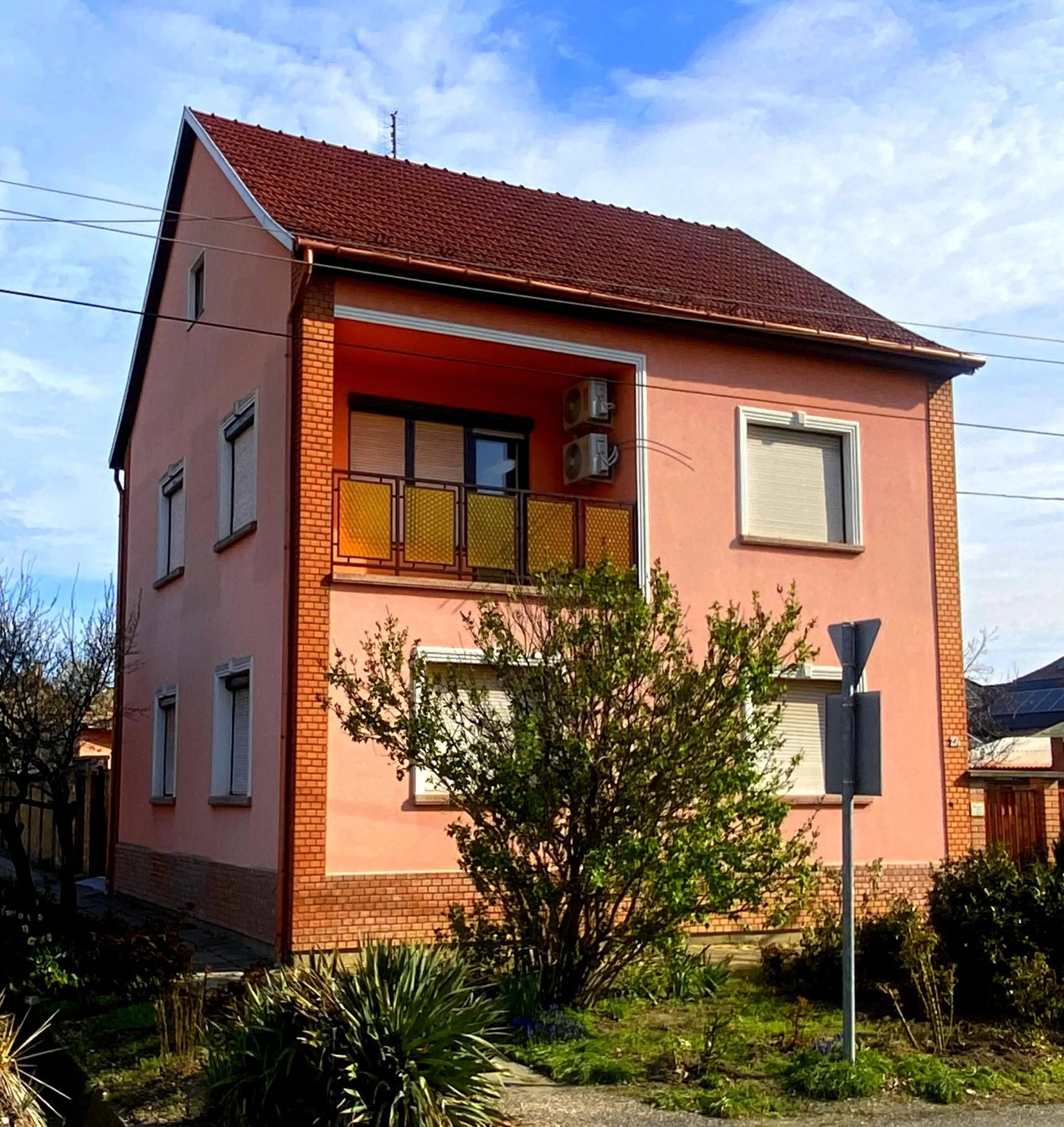 Júlia Apartmanház Szeged - foto 1