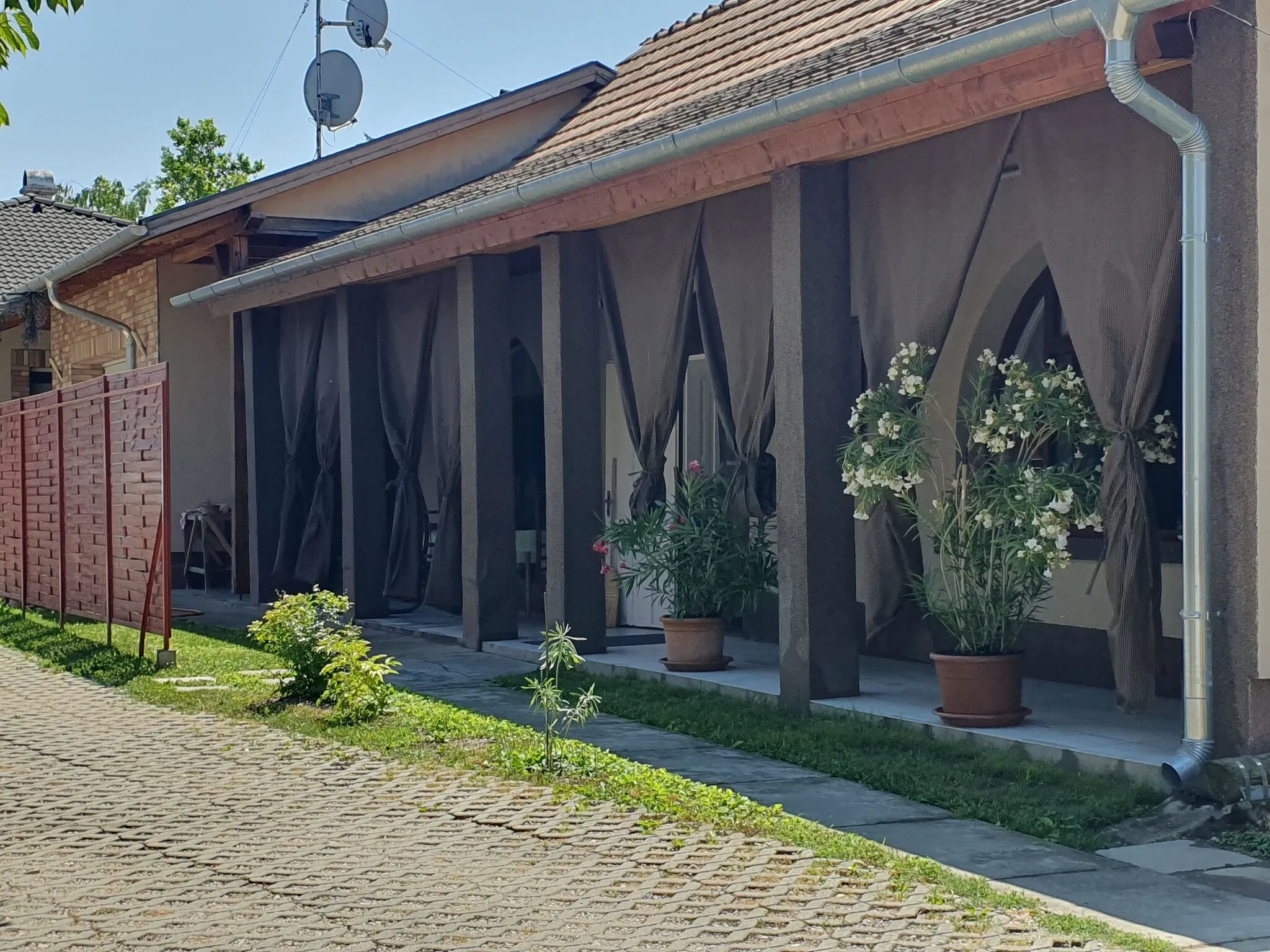 Anna Vendégház Kápolnásnyék – Kápolnásnyék, Ungaria