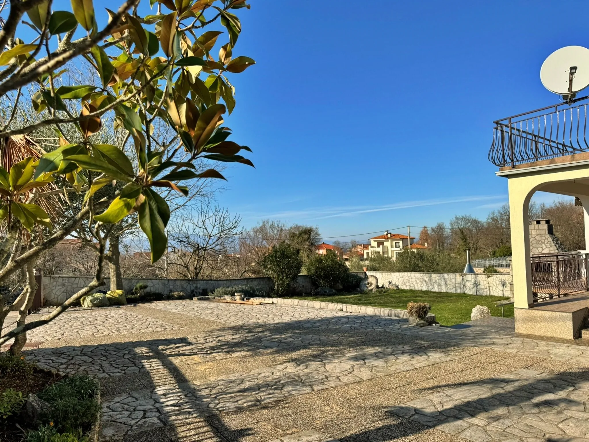 Apartments Pavle Malinska – Ljutići, Croația
