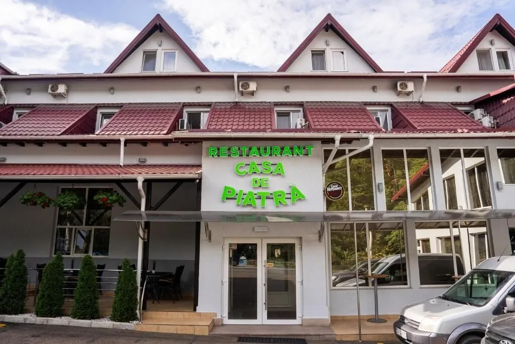  Motel Casa de Piatră Scheia – Scheia, România