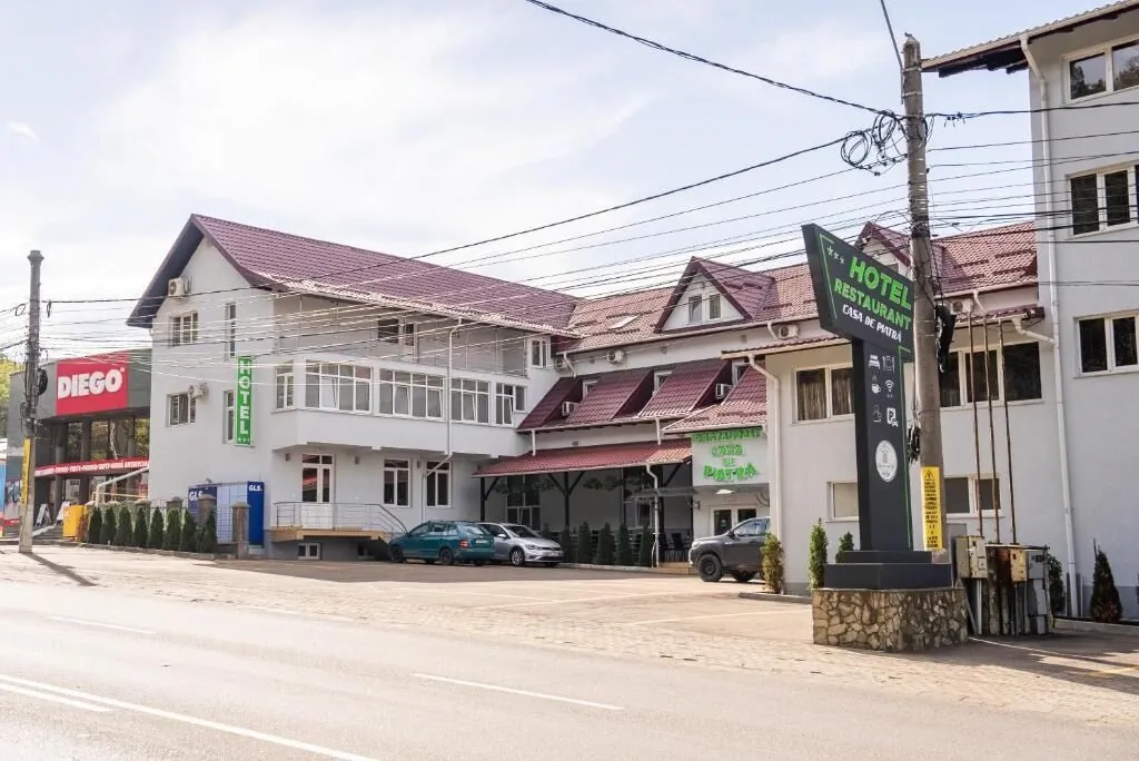  Motel Casa de Piatră Scheia – Scheia, România