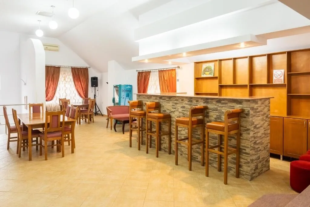  Motel Casa de Piatră Scheia – Scheia, România