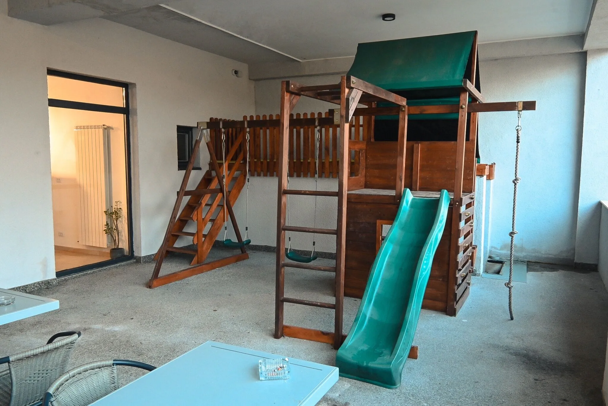 Airport Hotel - Bed and Breakfast Otopeni – Otopeni, România