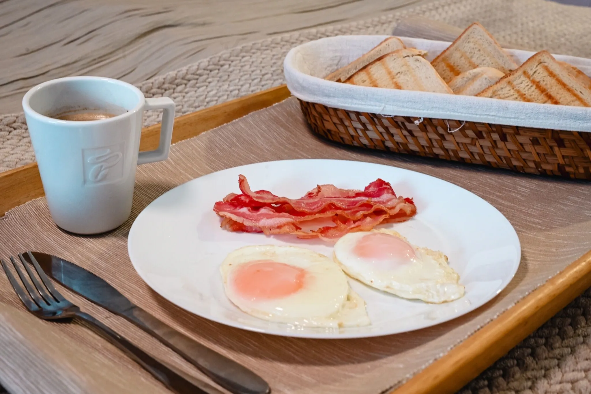 Airport Hotel - Bed and Breakfast Otopeni – Otopeni, România