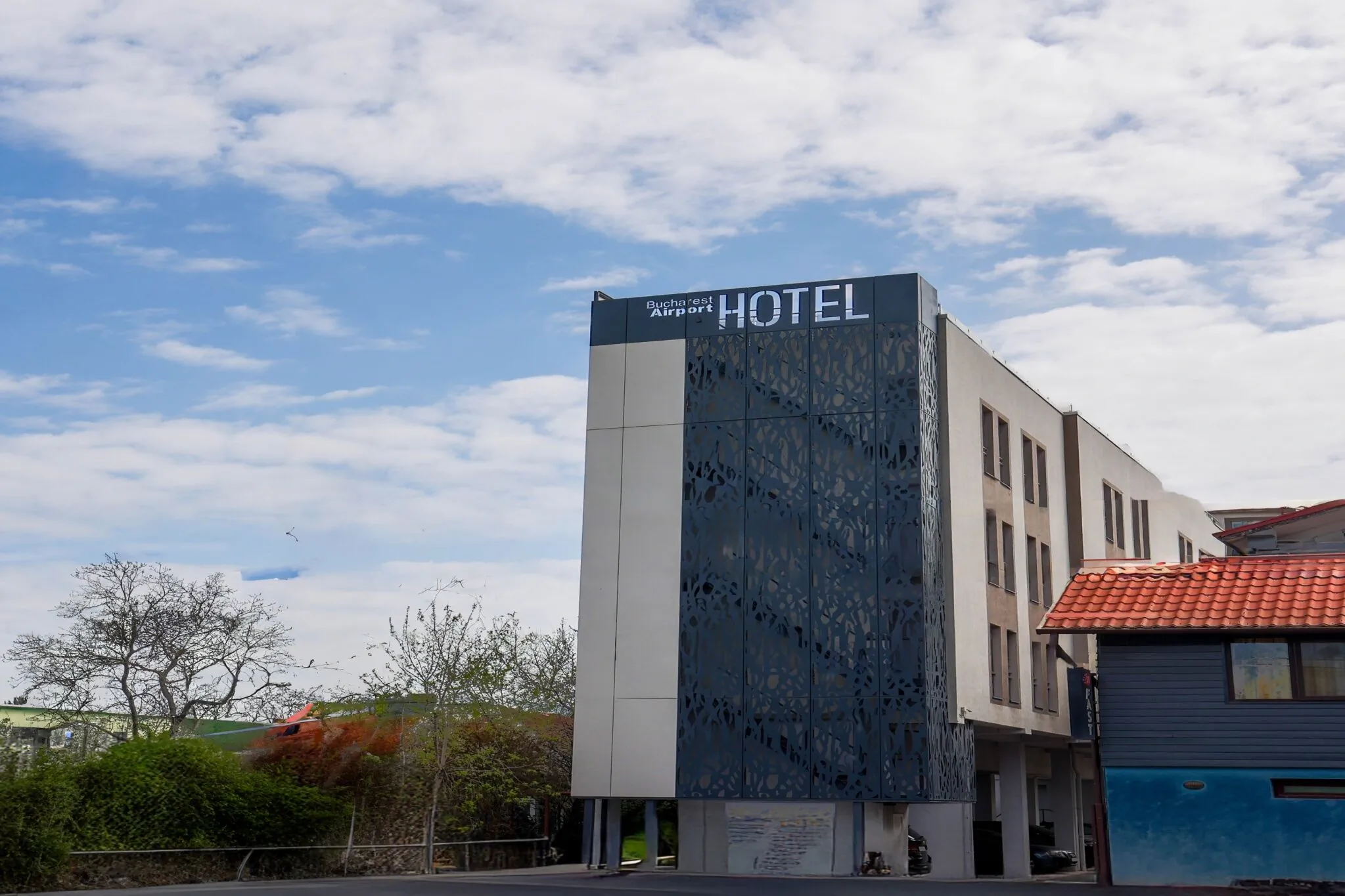 Airport Hotel - Bed and Breakfast Otopeni – Otopeni, România