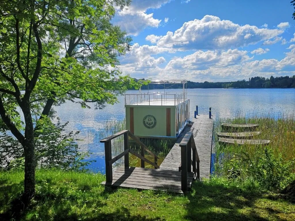 Ośrodek wypoczynkowy Brzozowa Wyspa – Kretowiny, Polska