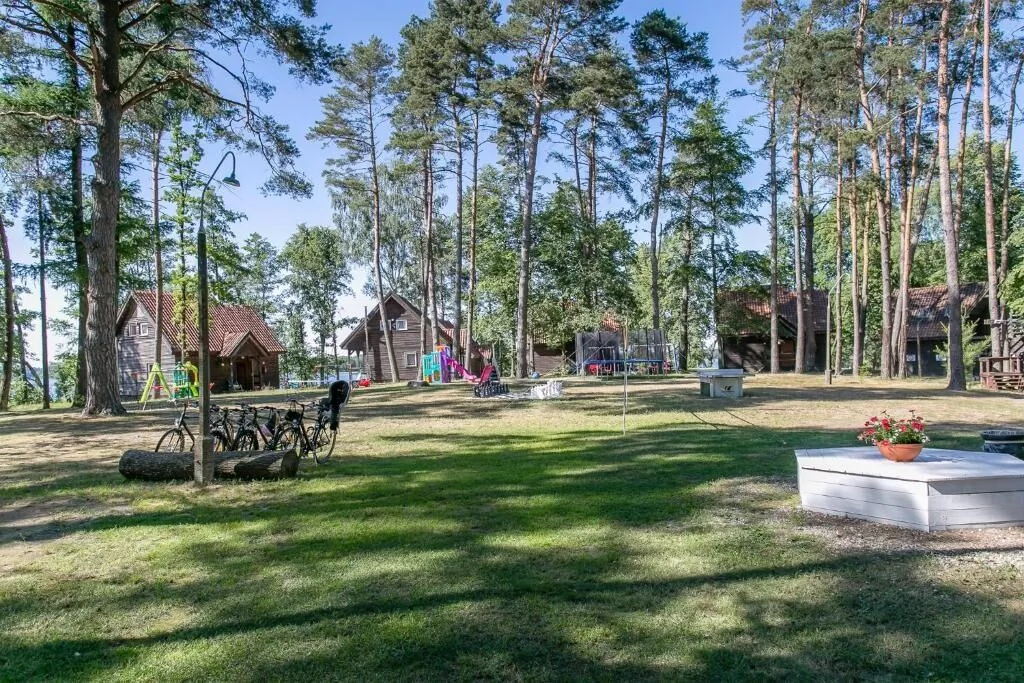 Ośrodek wypoczynkowy Brzozowa Wyspa – Kretowiny, Polska