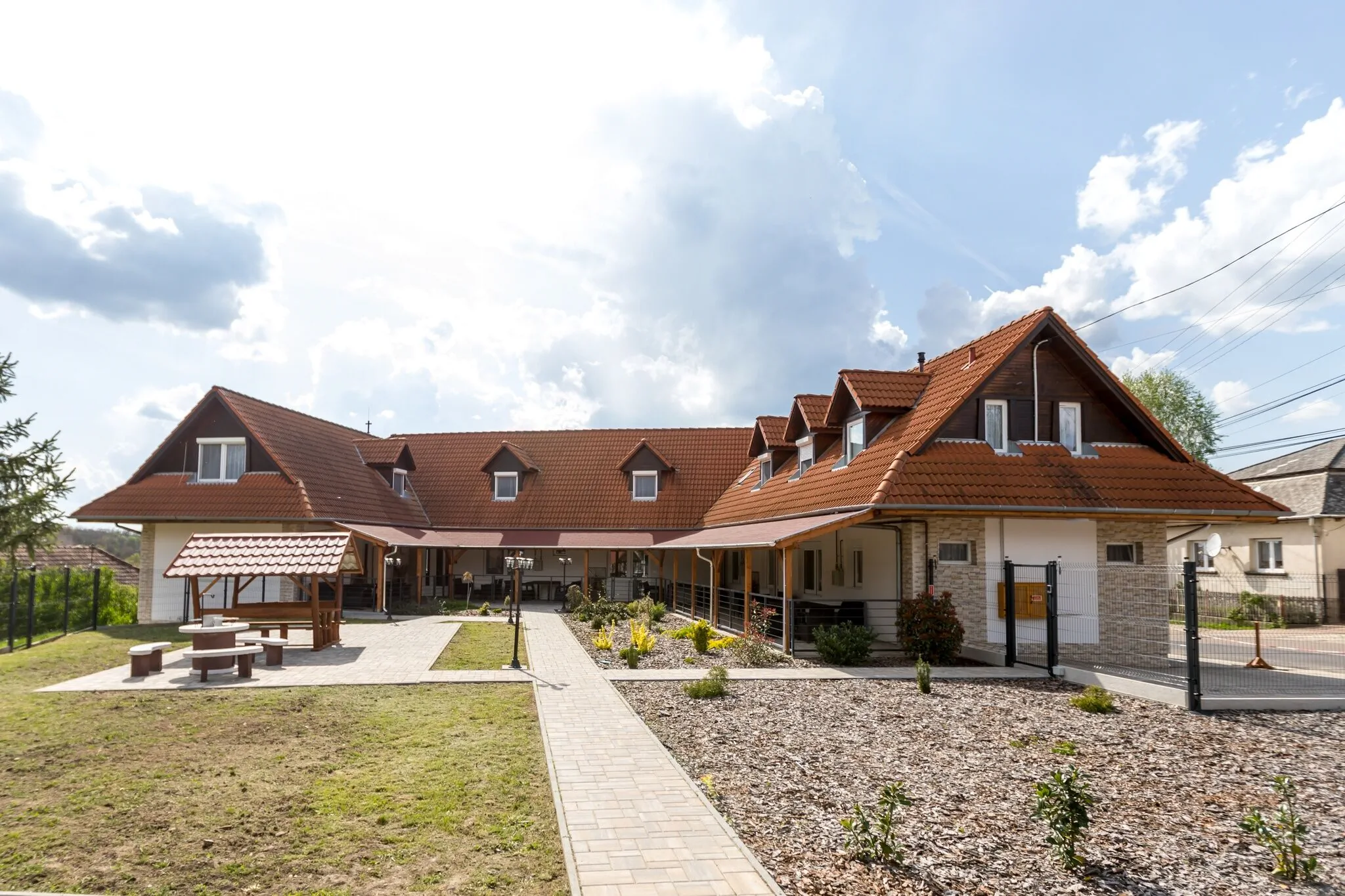 Mátravölgy Apartmanház Pásztó – Pásztó, Ungaria