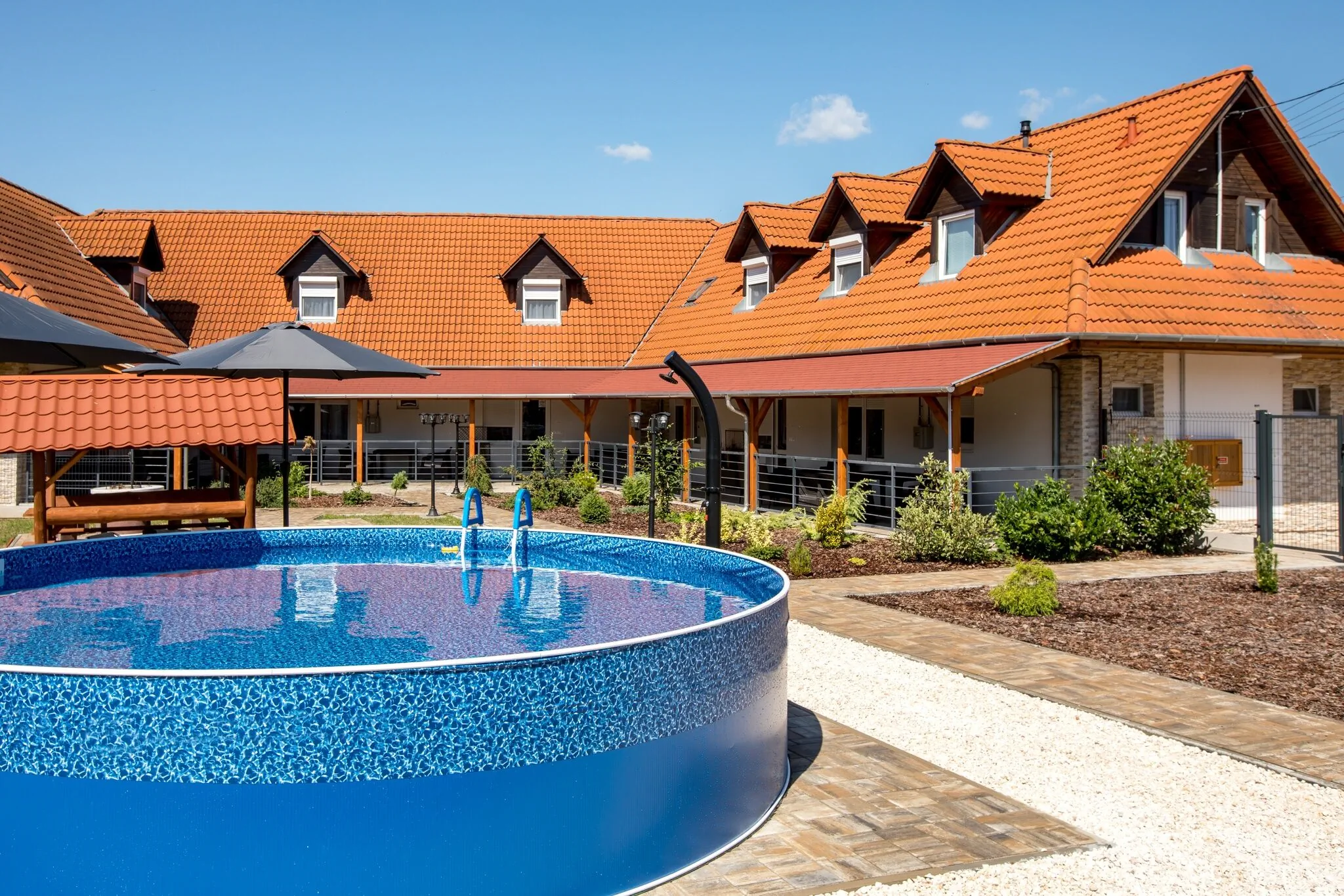 Mátravölgy Apartmanház Pásztó – Pásztó, Ungaria