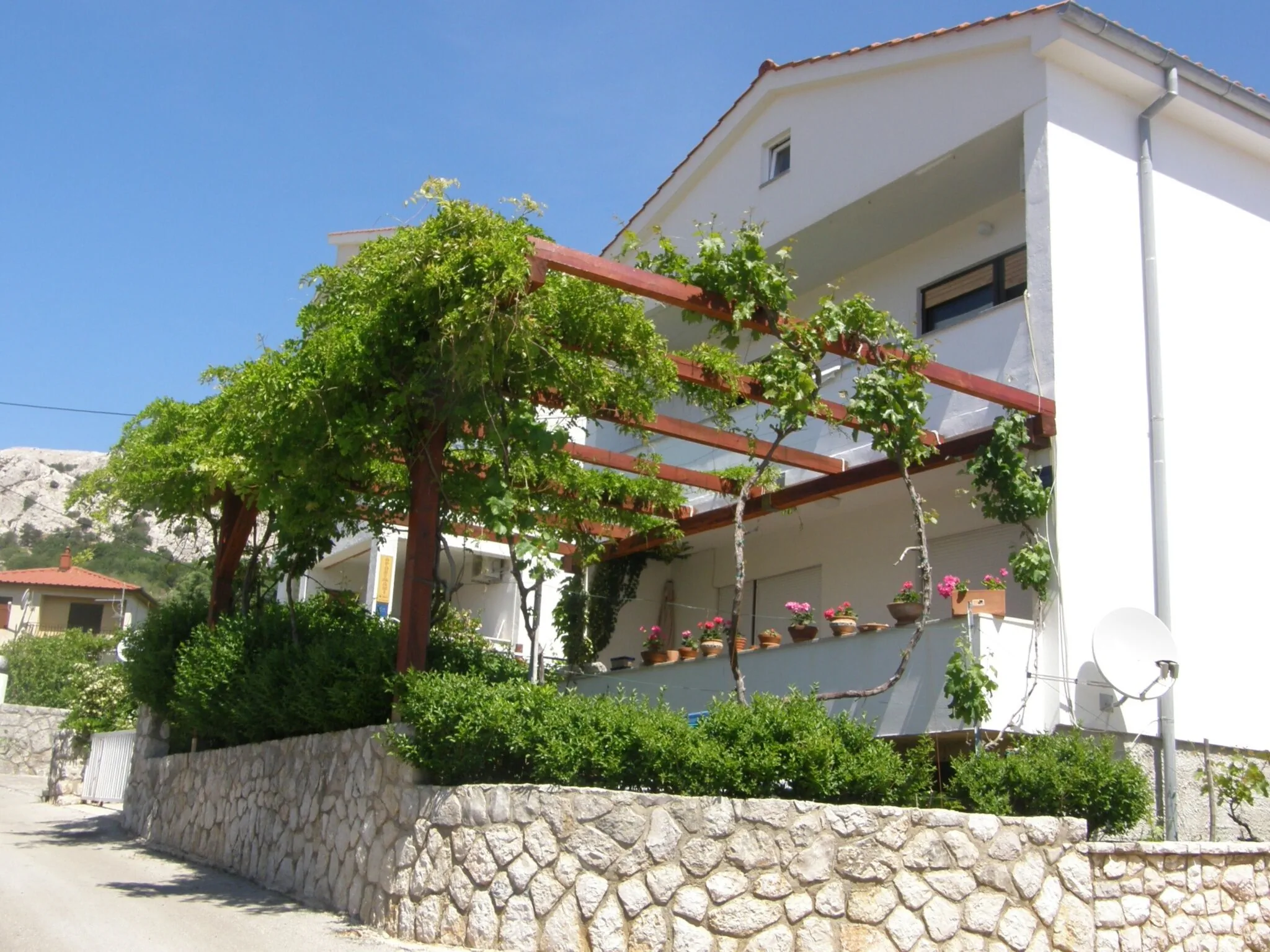 Apartments E. Valic Baska - foto 1