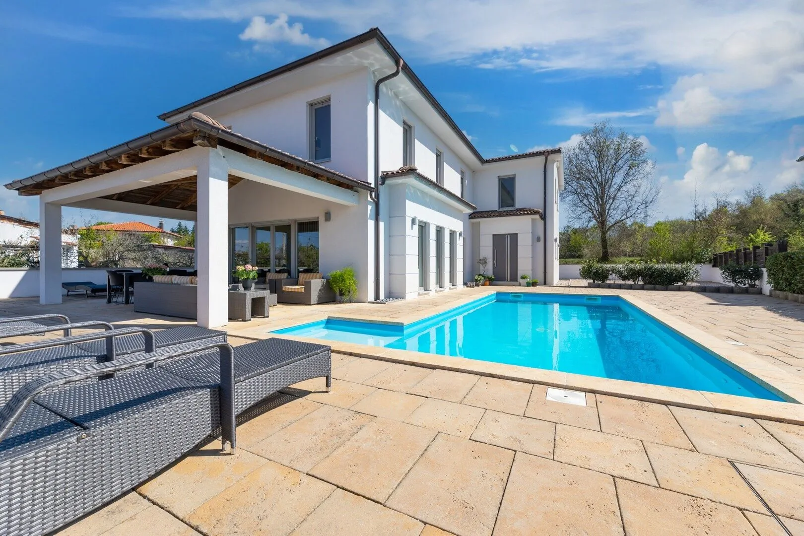 Villa EL Malinska - foto 1