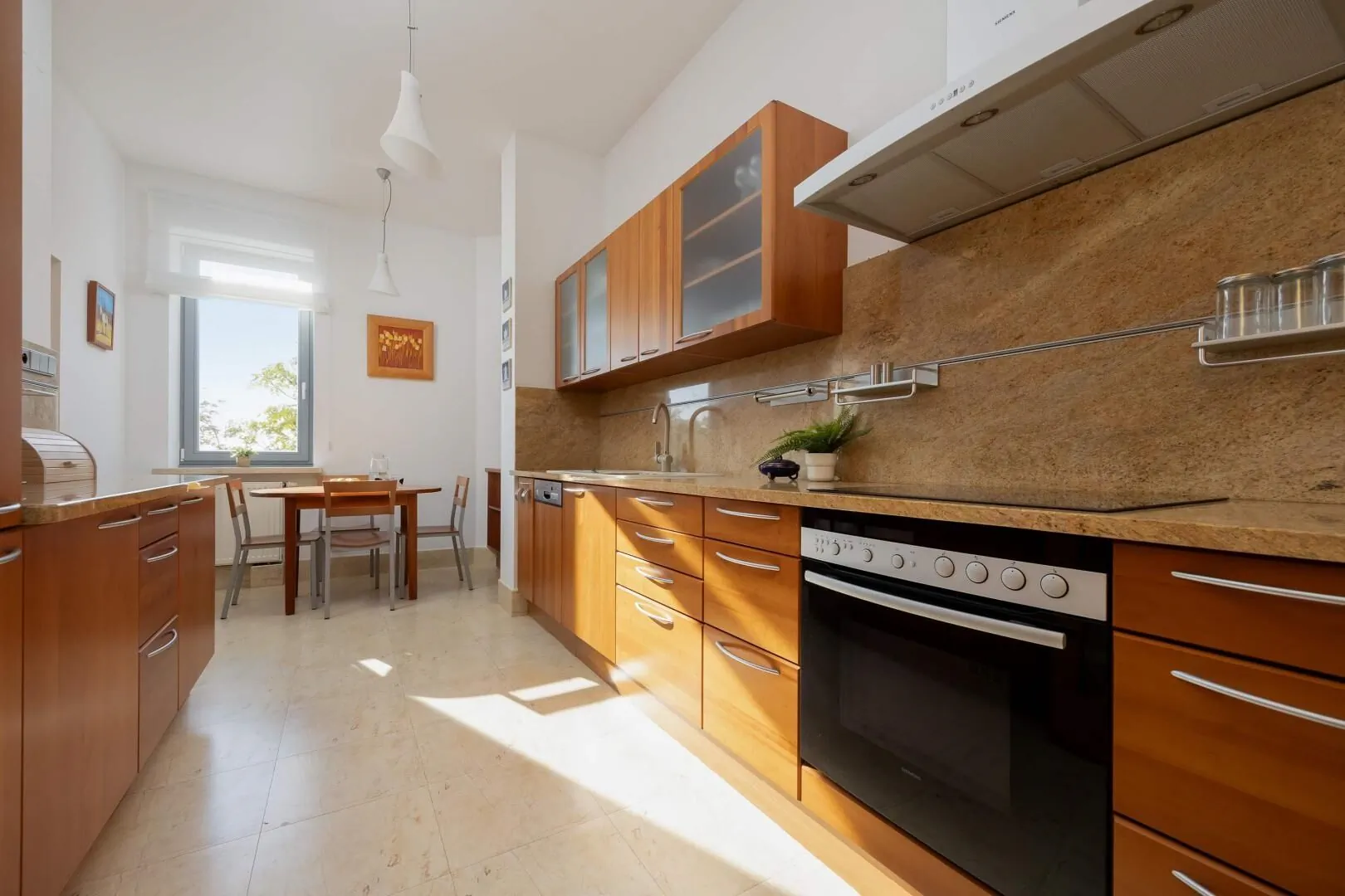 Tyniecka 27 | Rodzinny Apartament | Parking Warszawa – Varșovia, Polonia