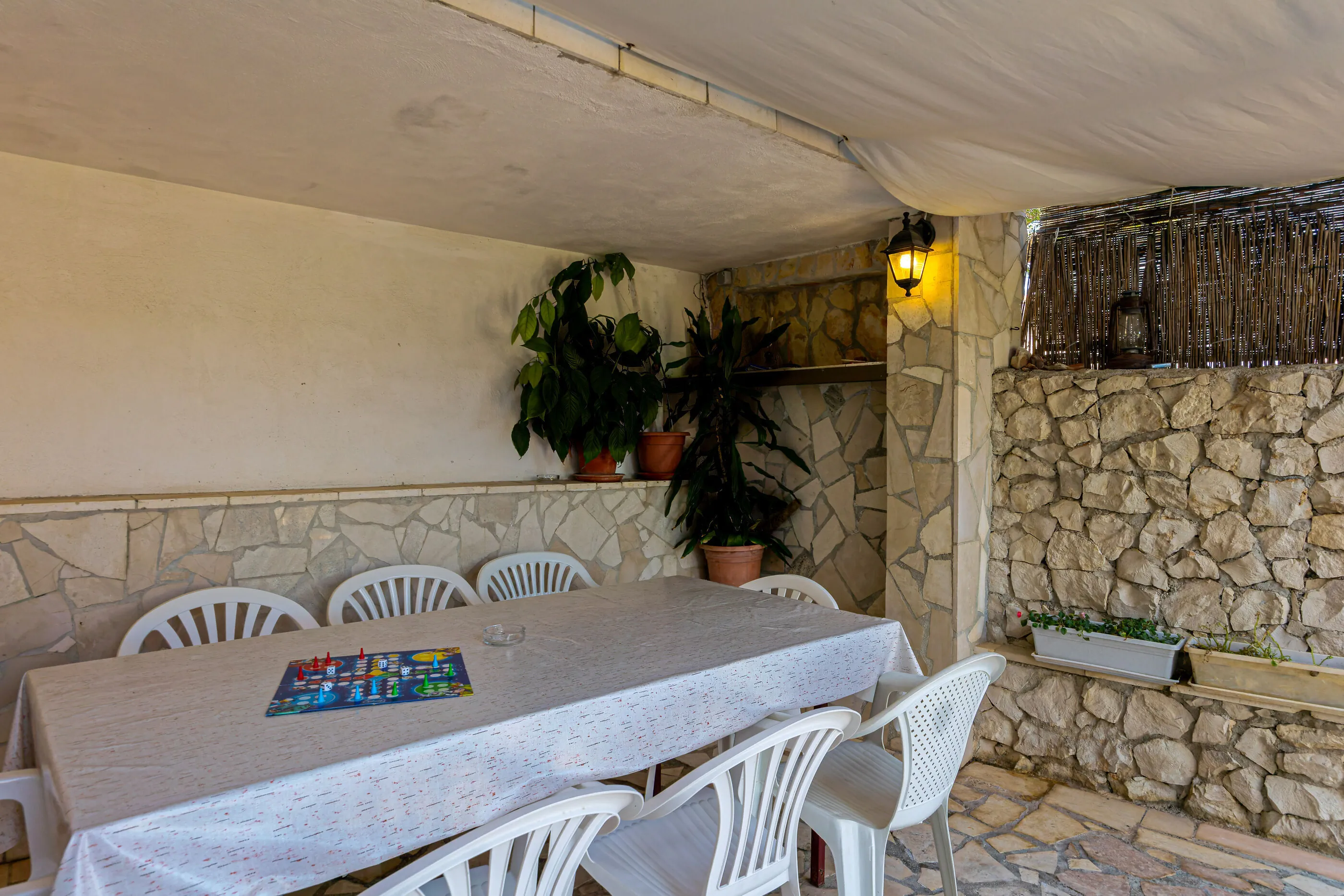 Apartments Naki Slatine – Slatine, Chorwacja