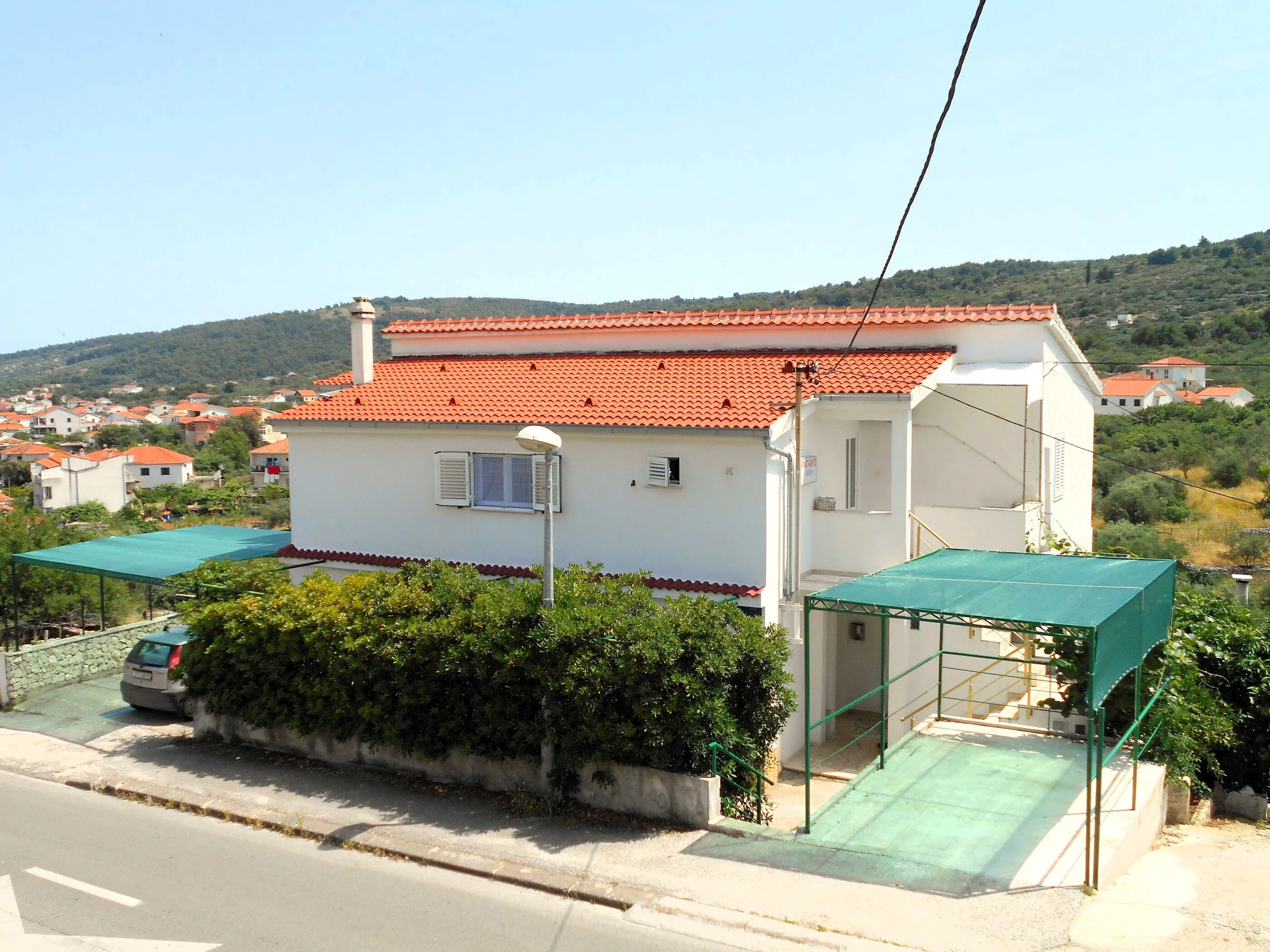 Apartments Naki Slatine – Slatine, Chorwacja